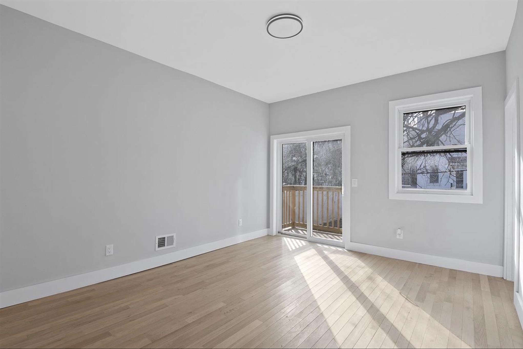 95 CLAREMONT AVE