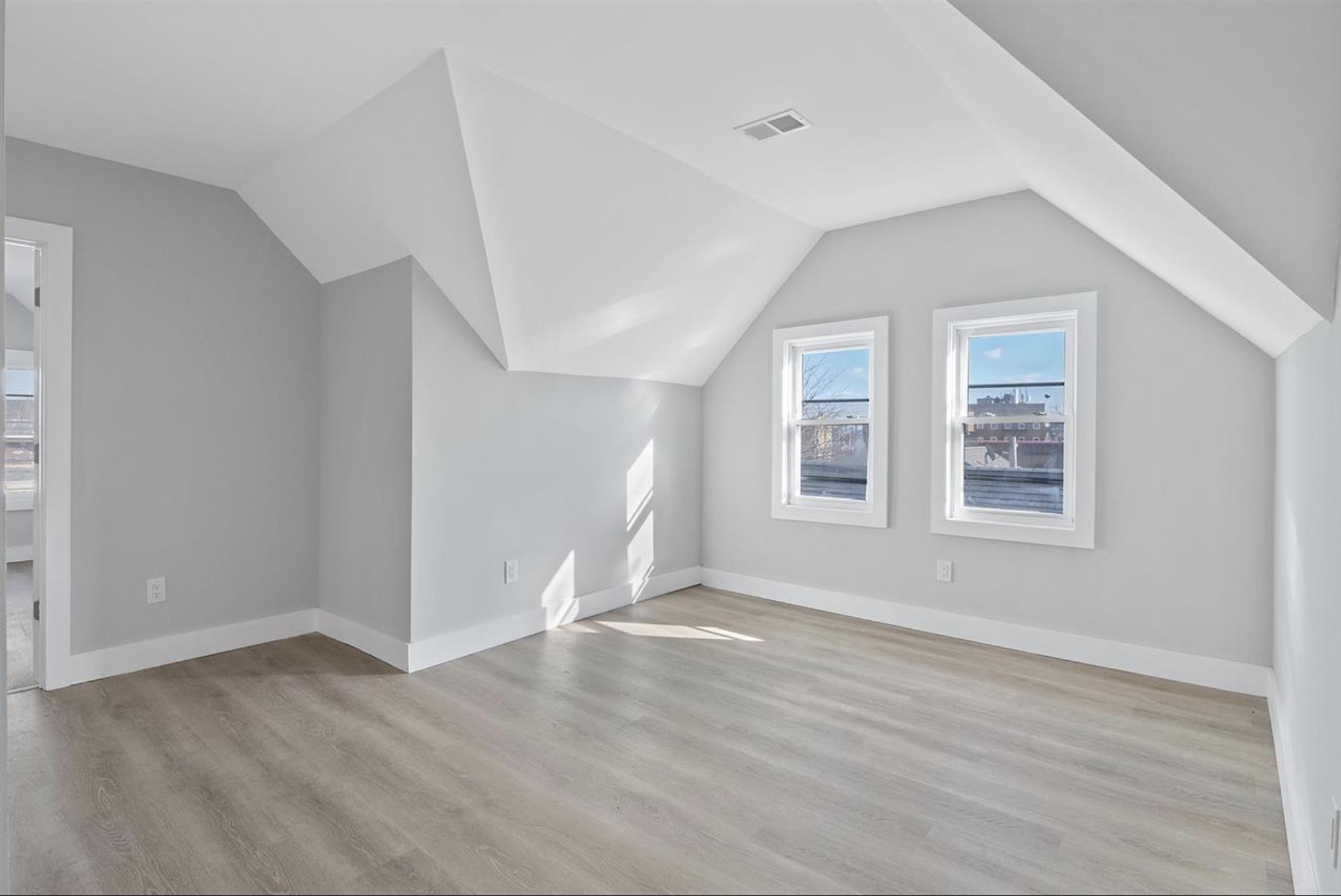 95 CLAREMONT AVE