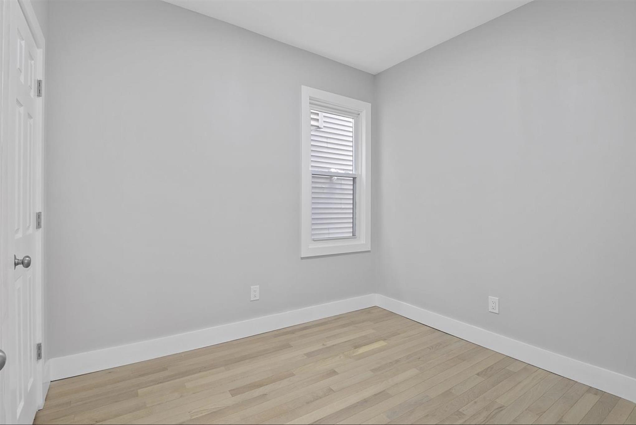 95 CLAREMONT AVE