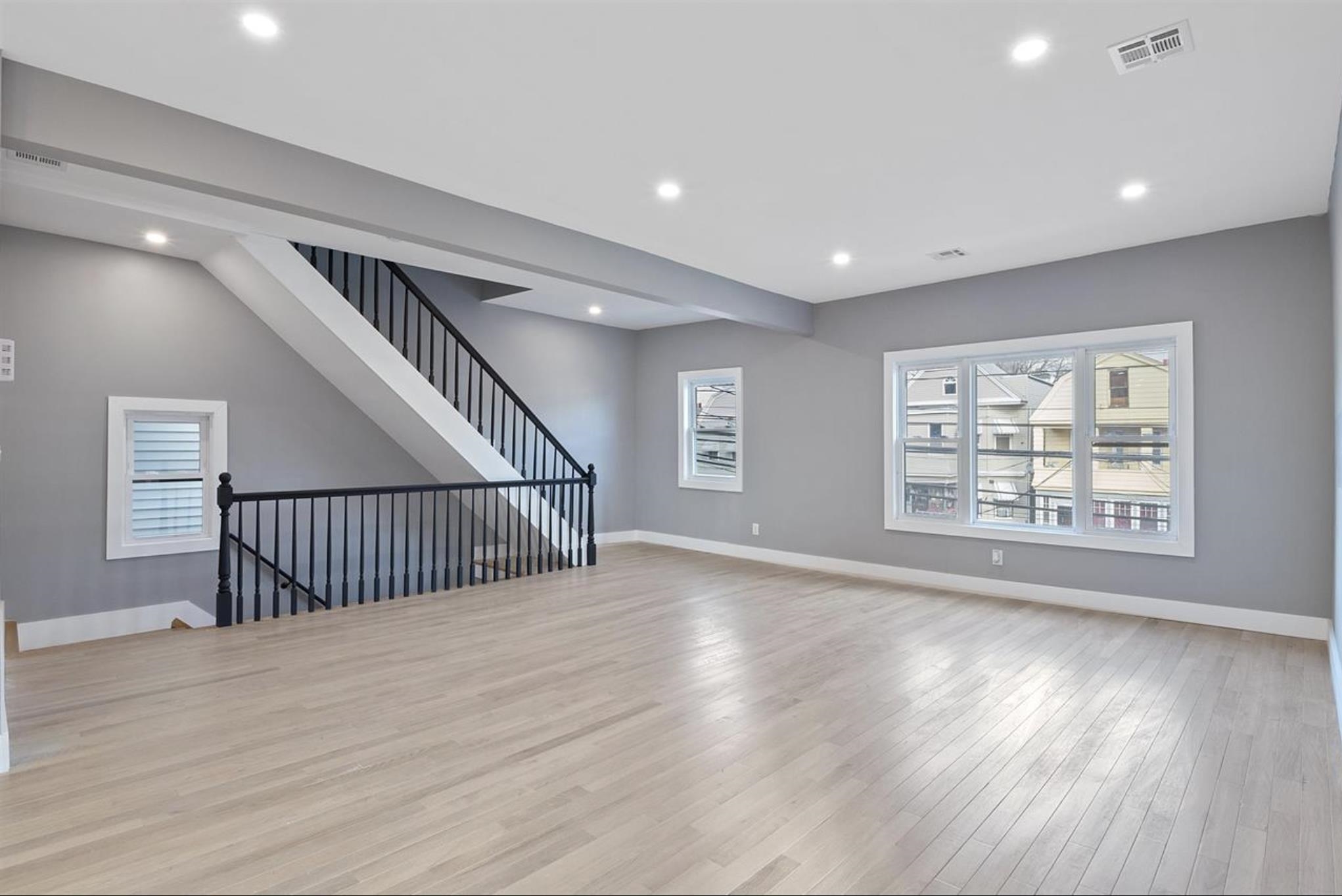 95 CLAREMONT AVE