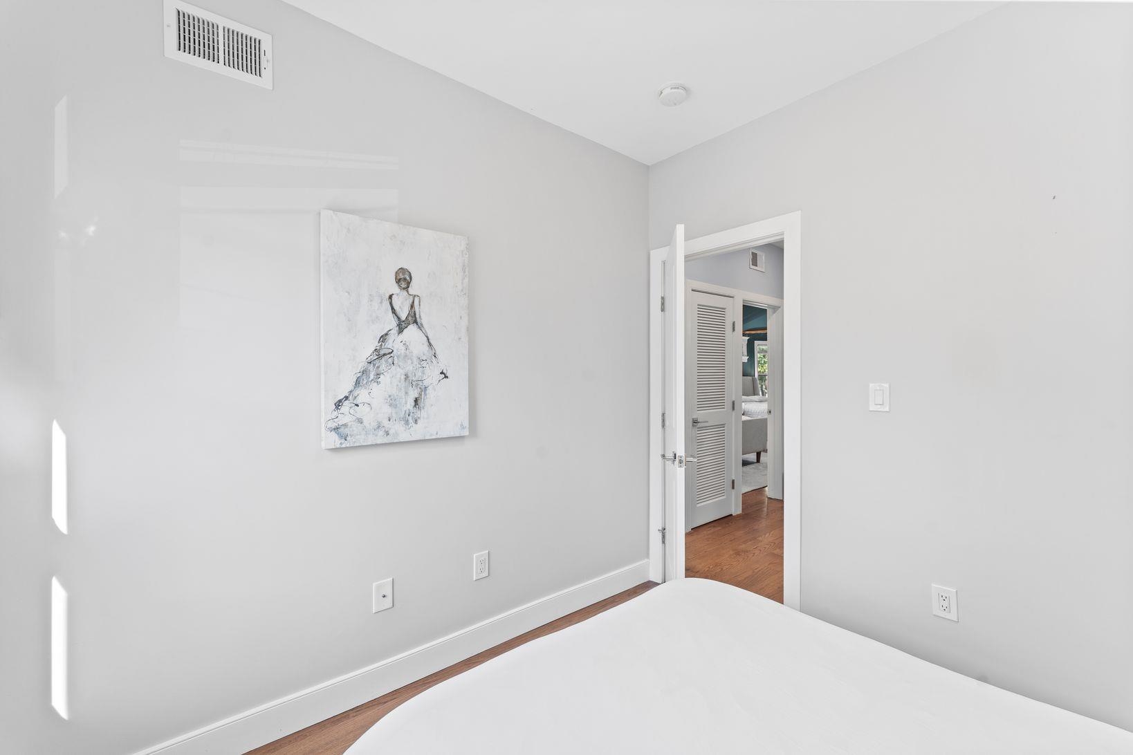 76 CONDICT ST