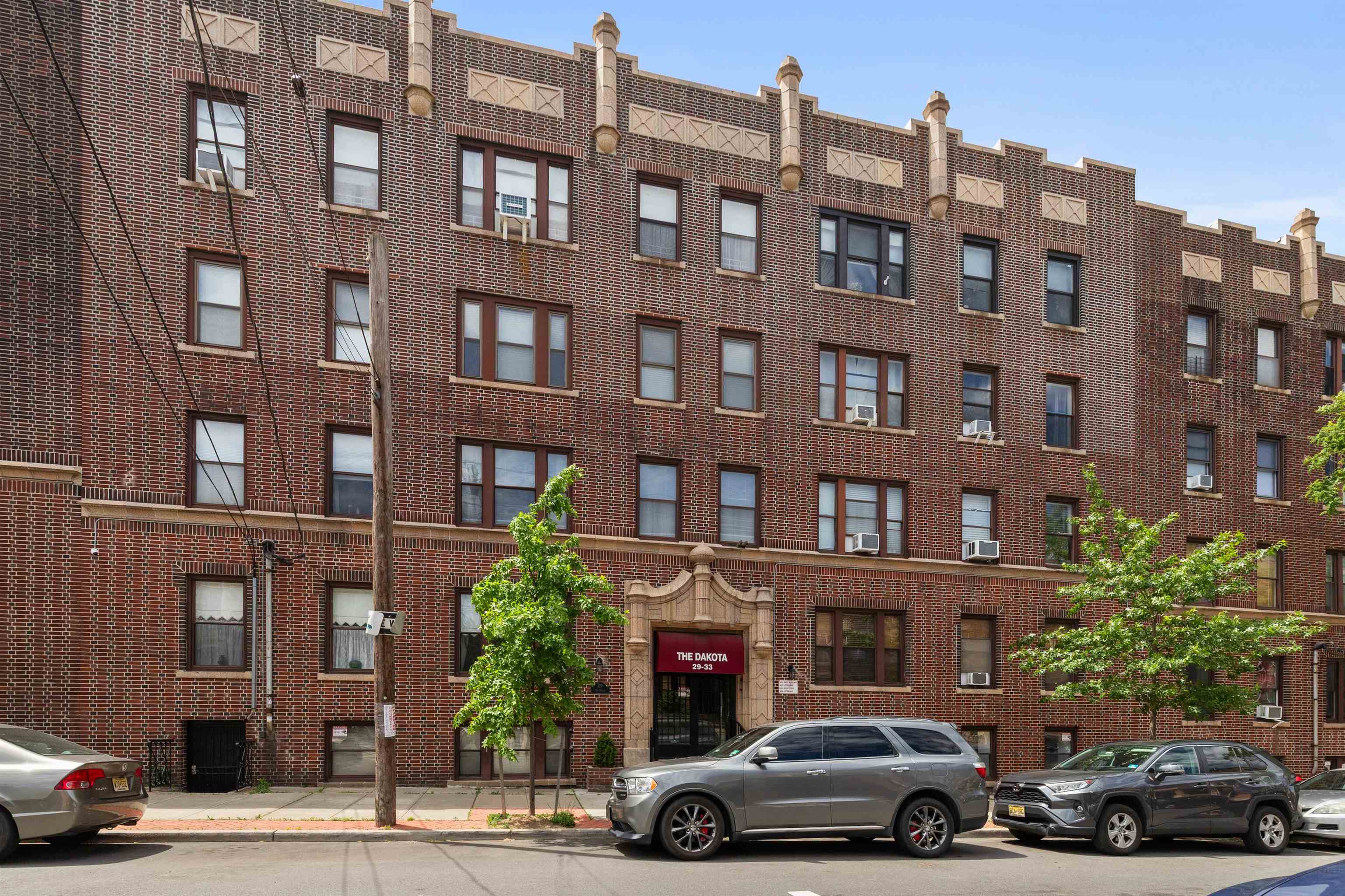 29-33 51ST ST Unit: B2