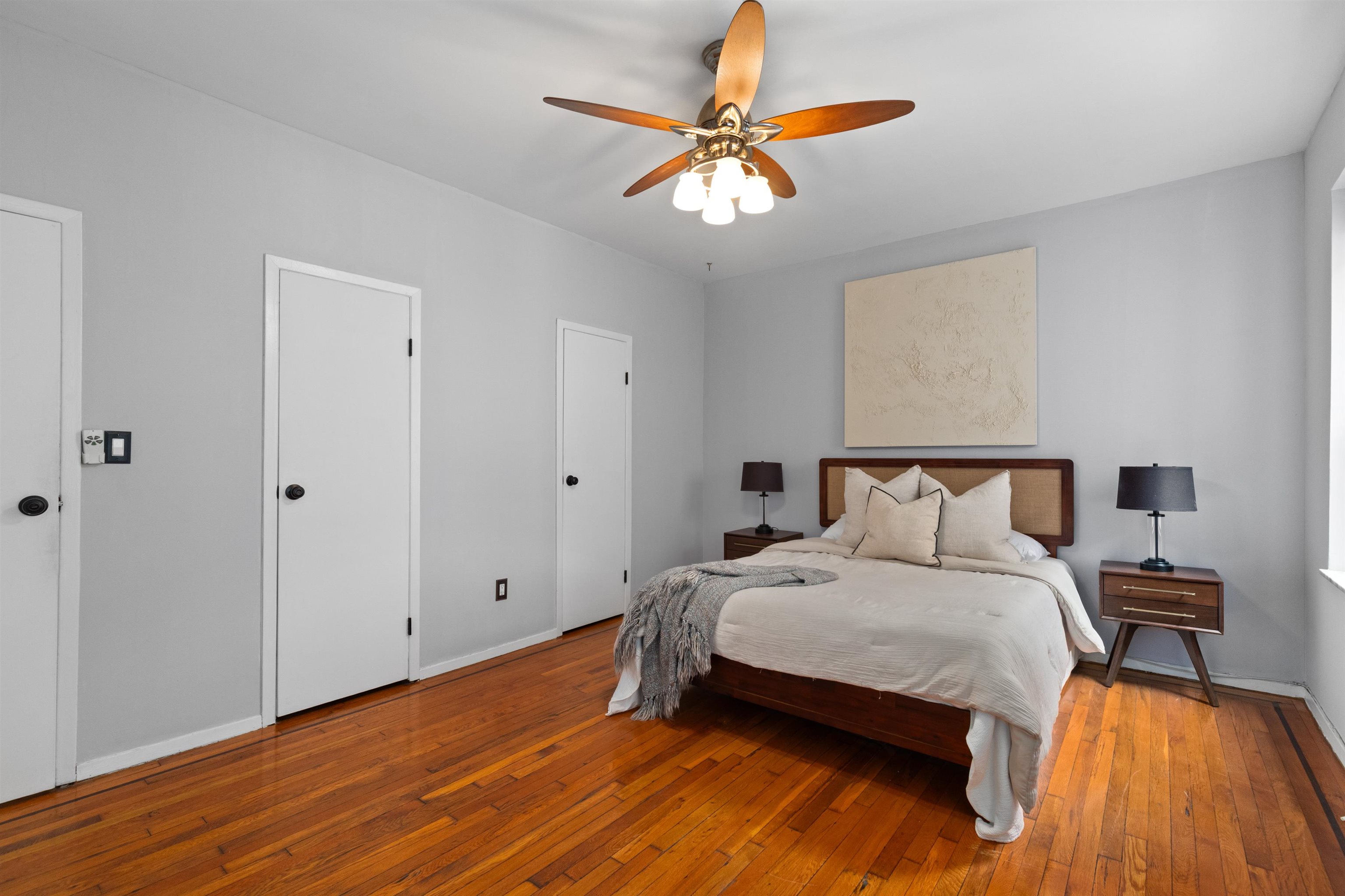 29-33 51ST ST Unit: B2