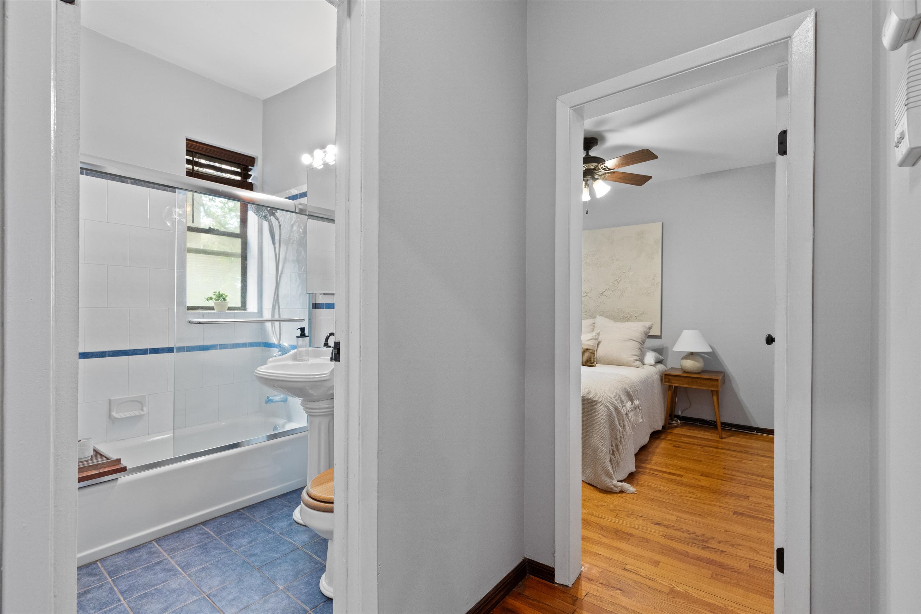 29-33 51ST ST Unit: B2