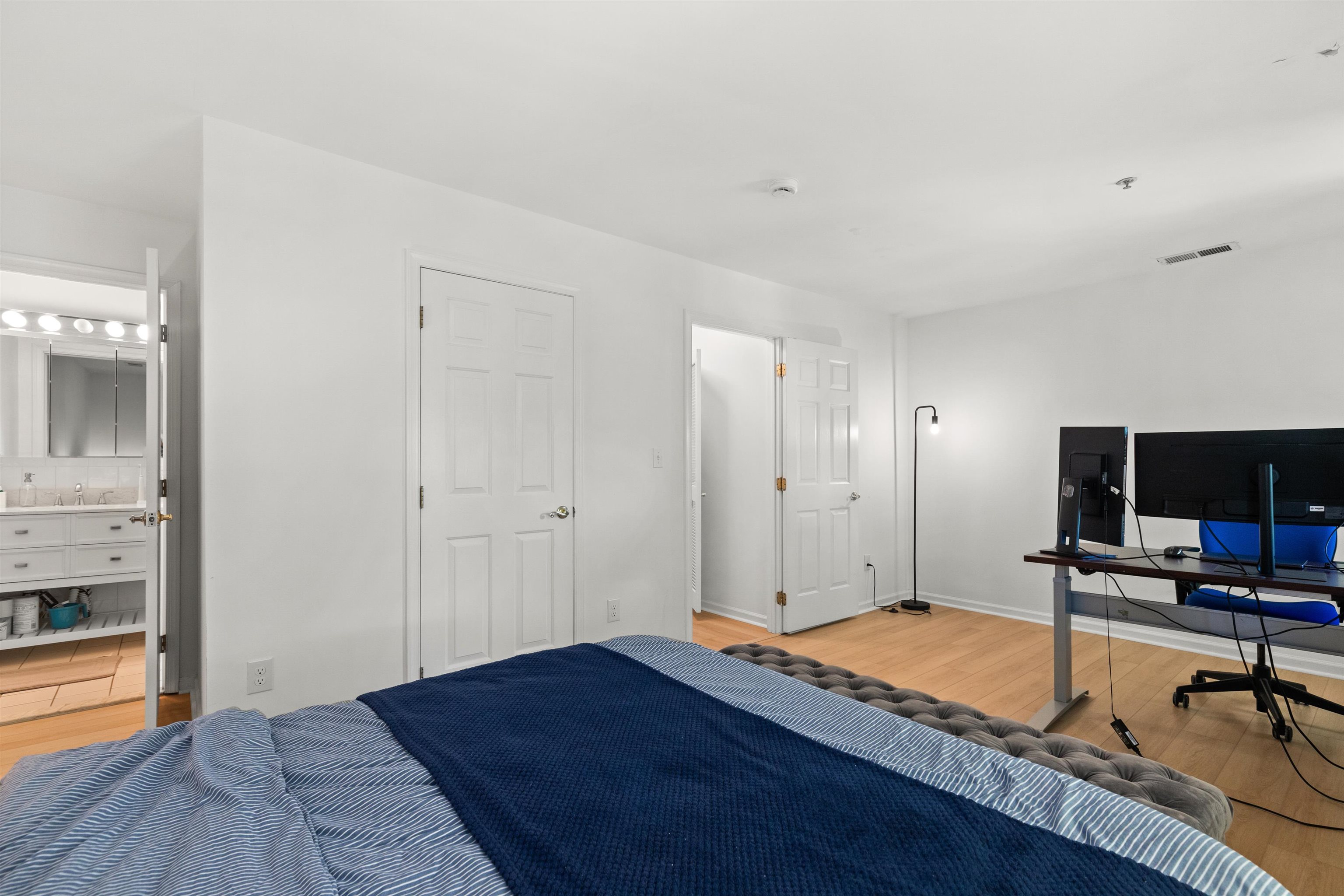 39B HAMILTON AVE