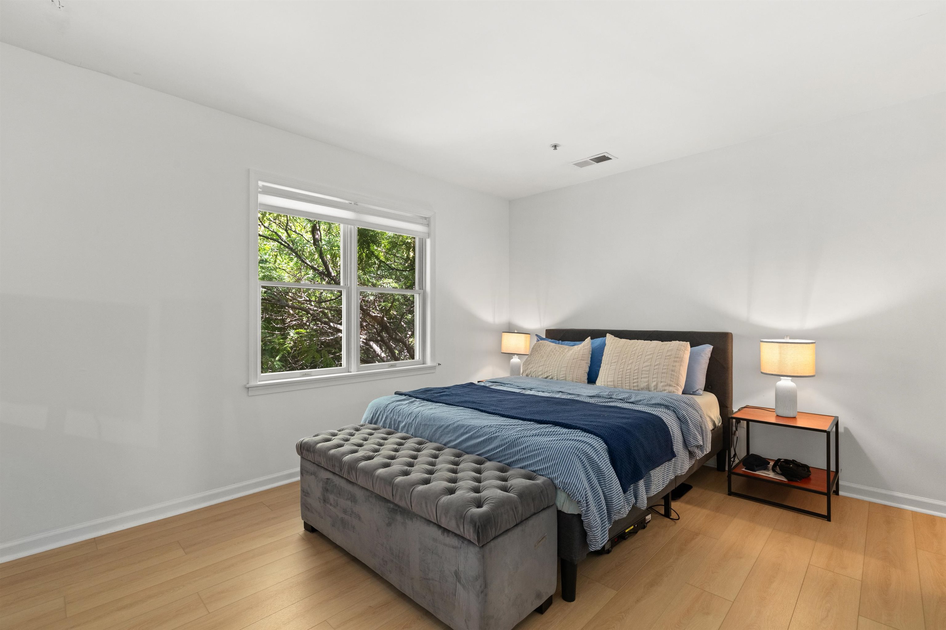 39B HAMILTON AVE