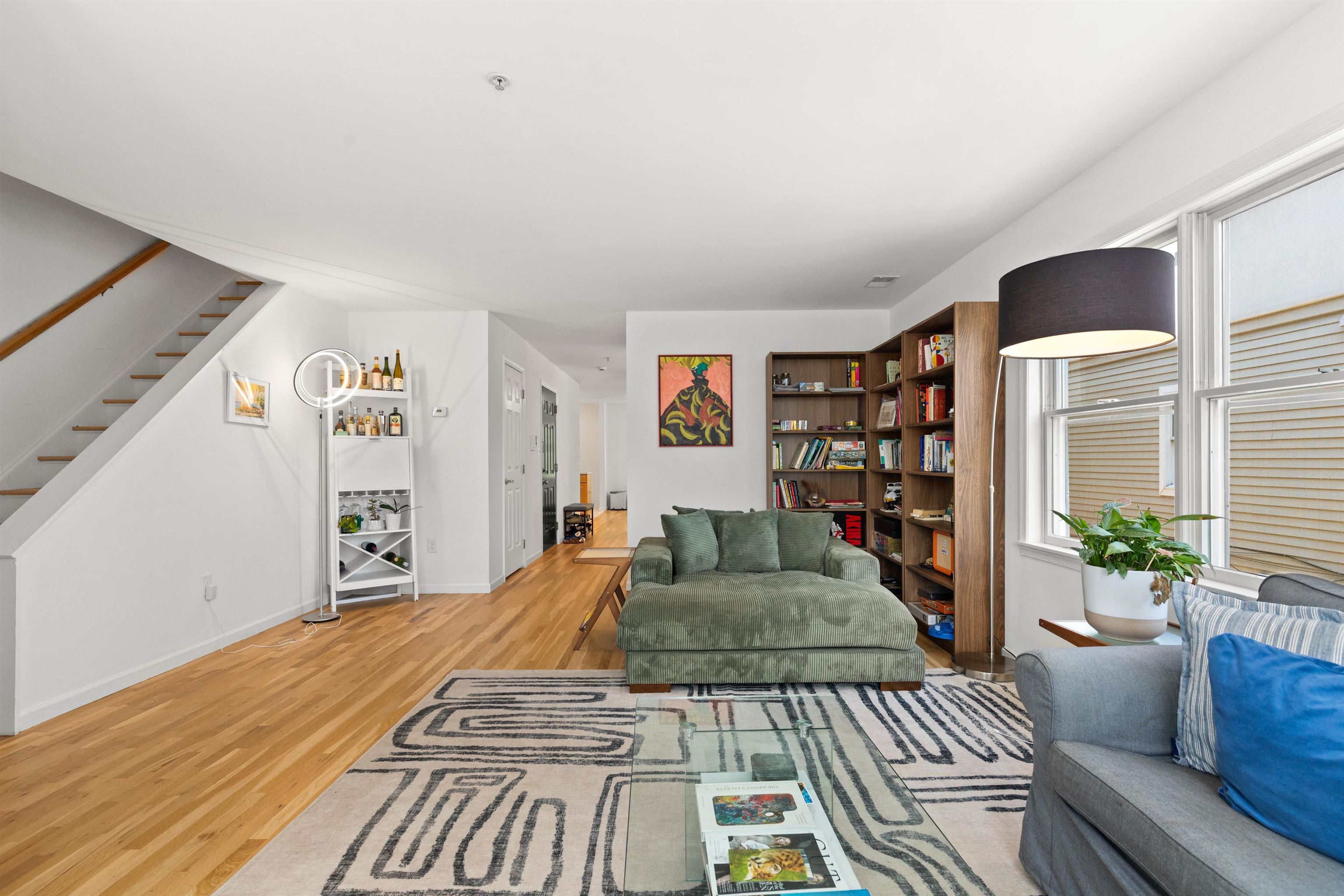 39B HAMILTON AVE