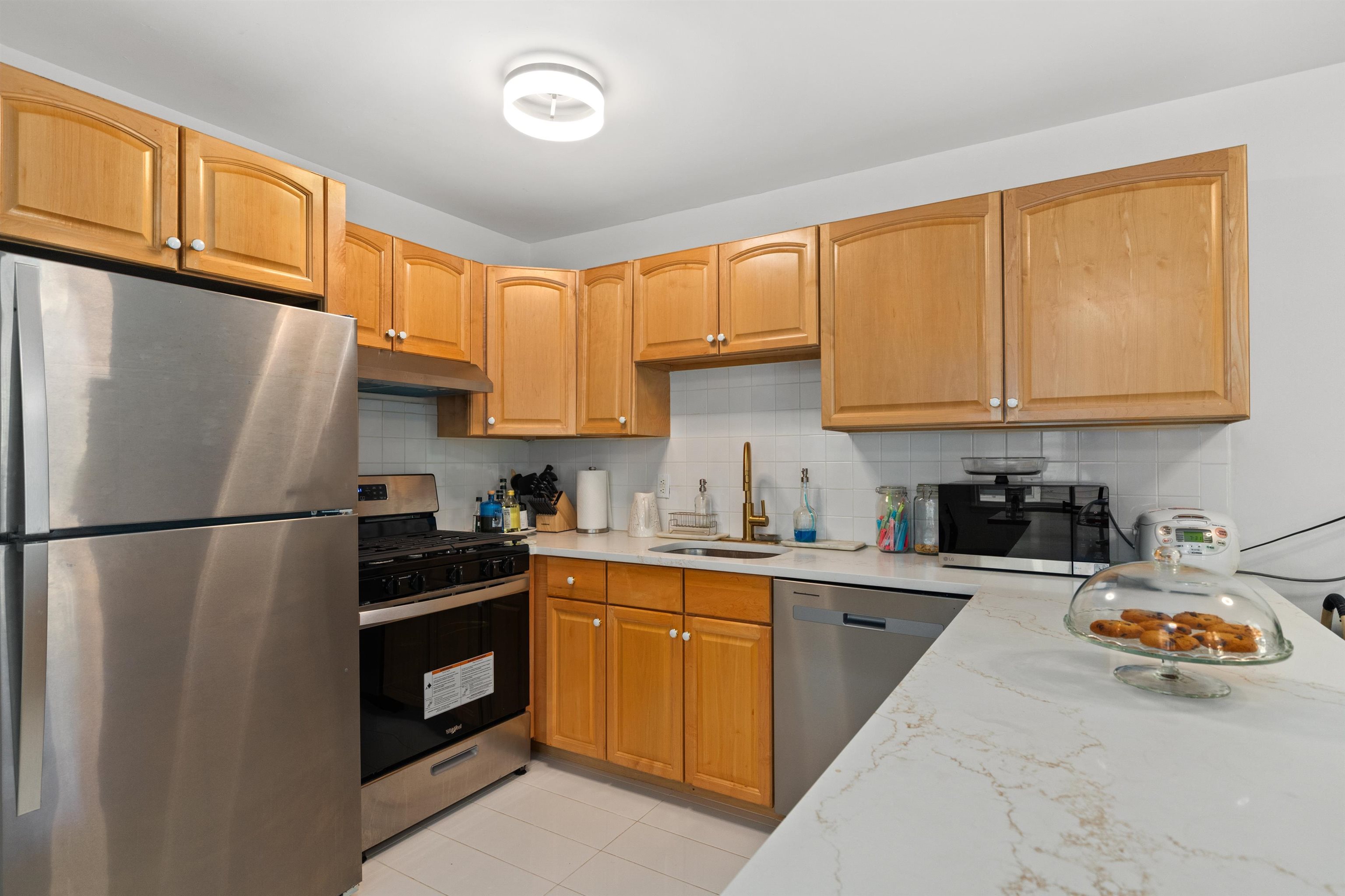 39B HAMILTON AVE