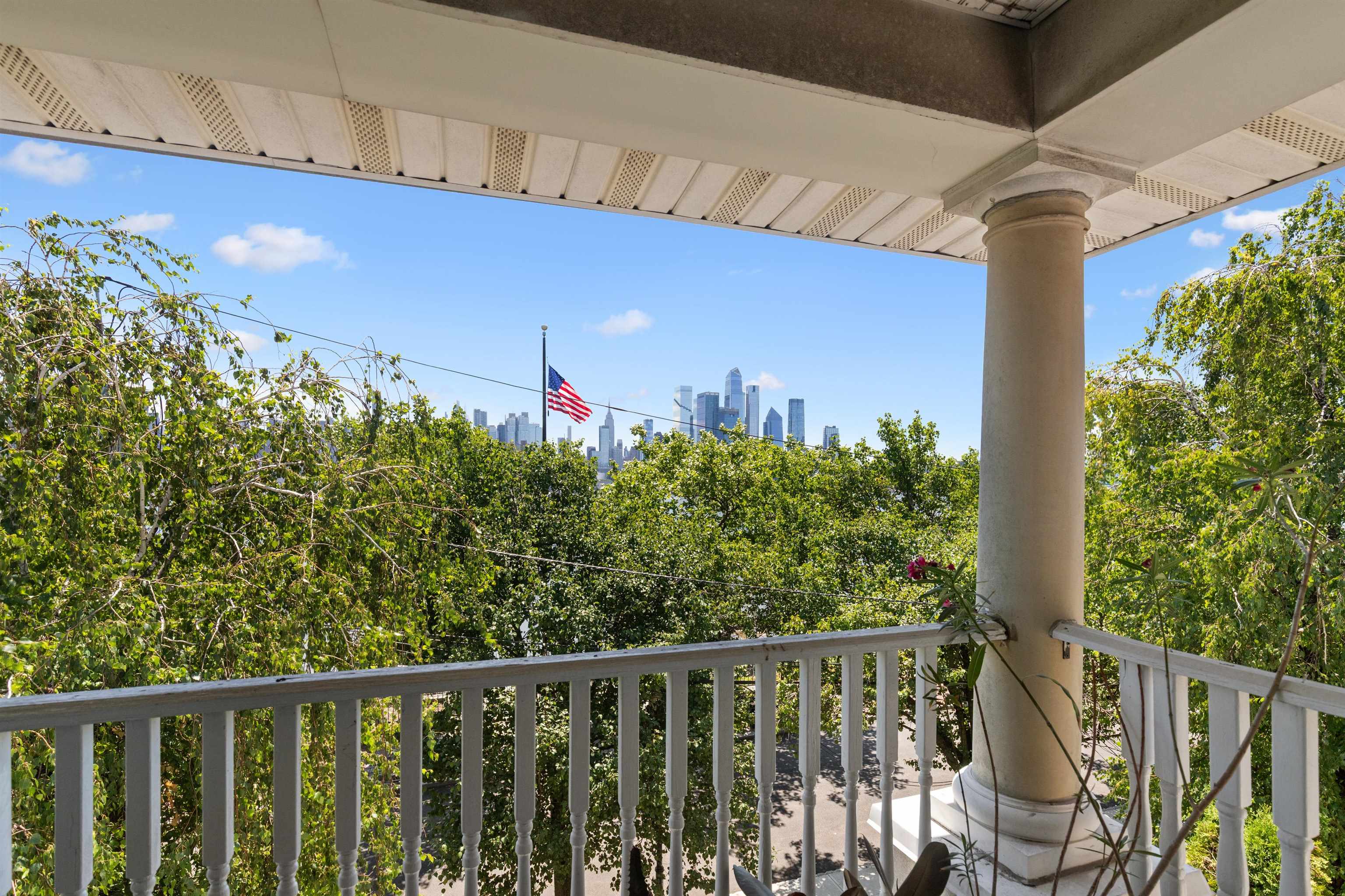 39B HAMILTON AVE