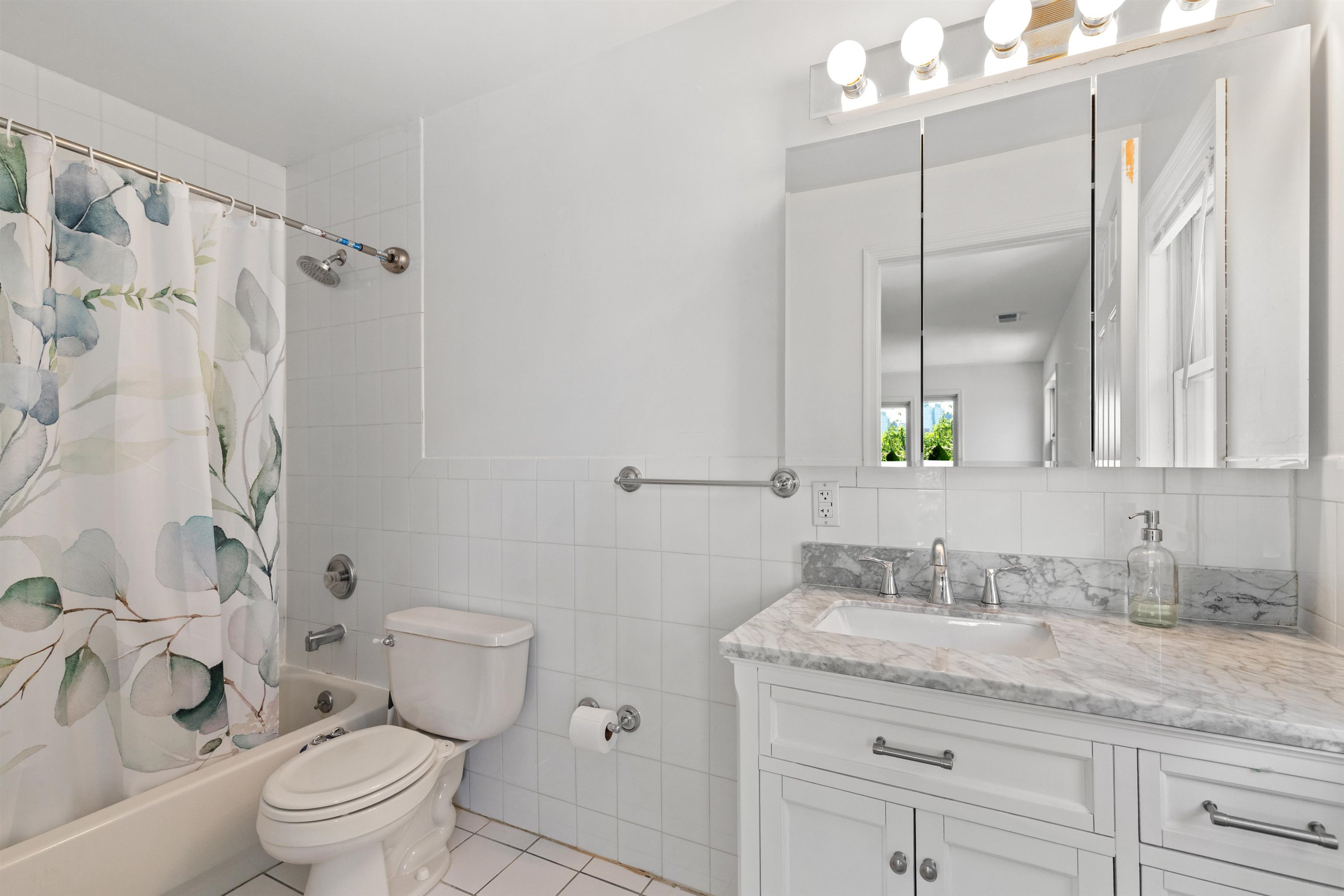 39B HAMILTON AVE