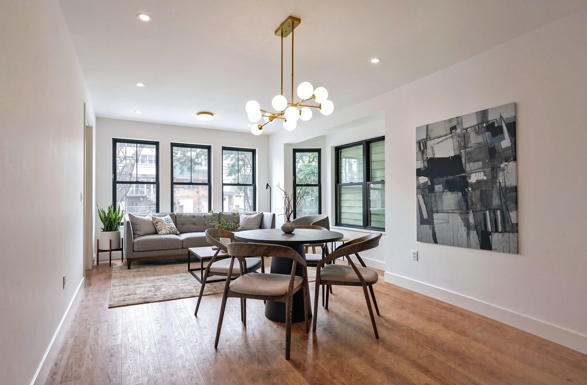 85 SHERMAN PL Unit: 2