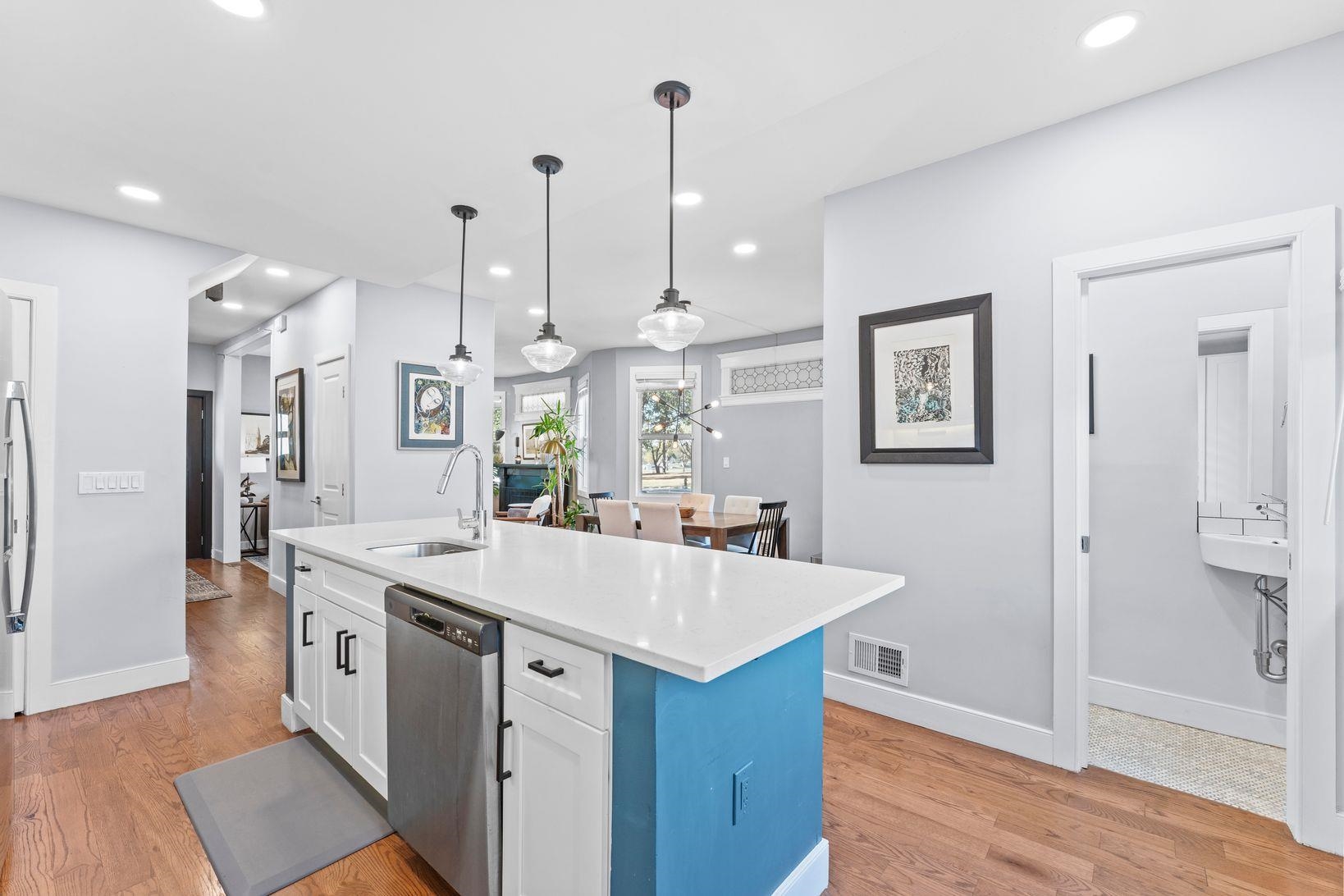 76 CONDICT ST