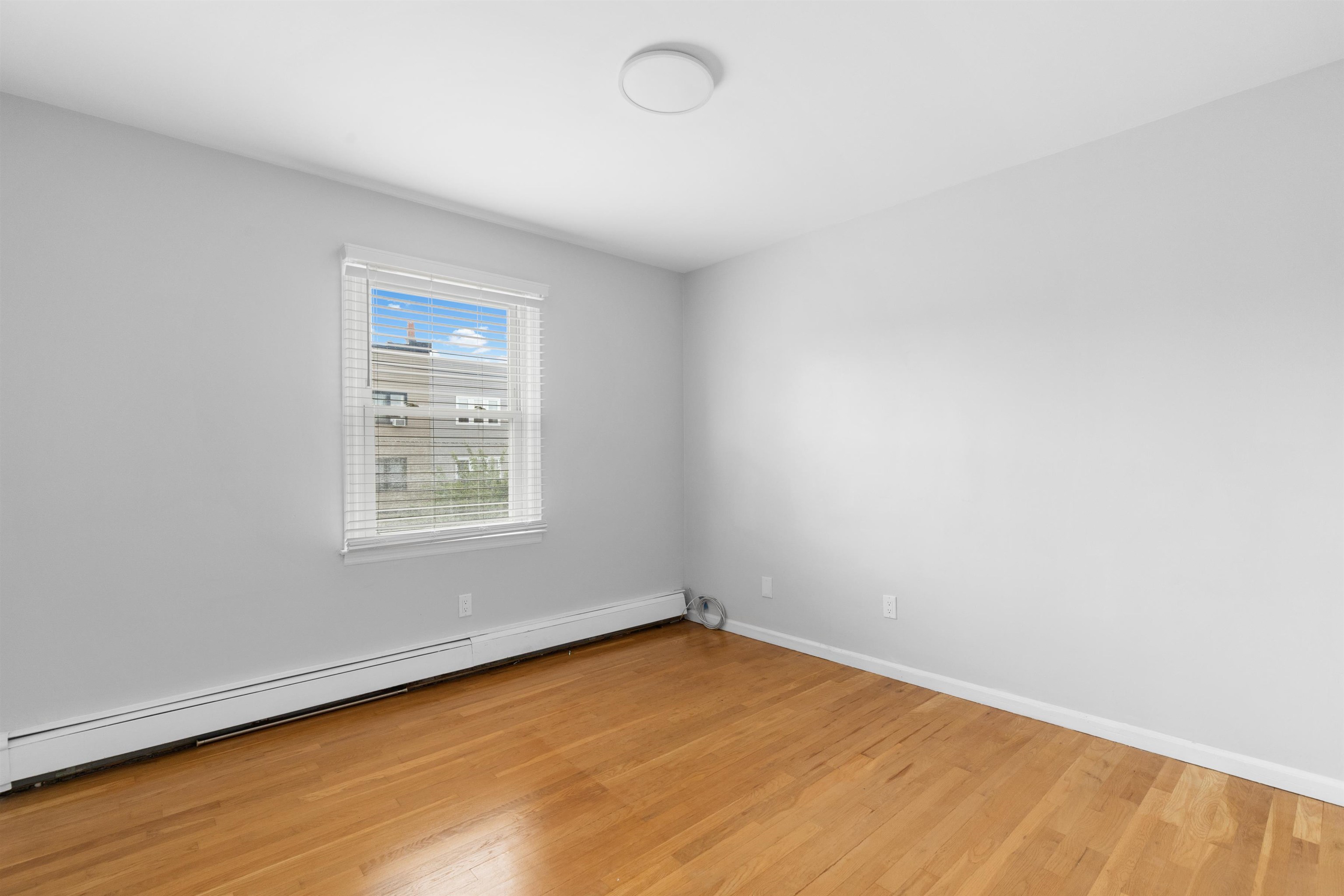 226 WEBSTER AVE Unit: 2