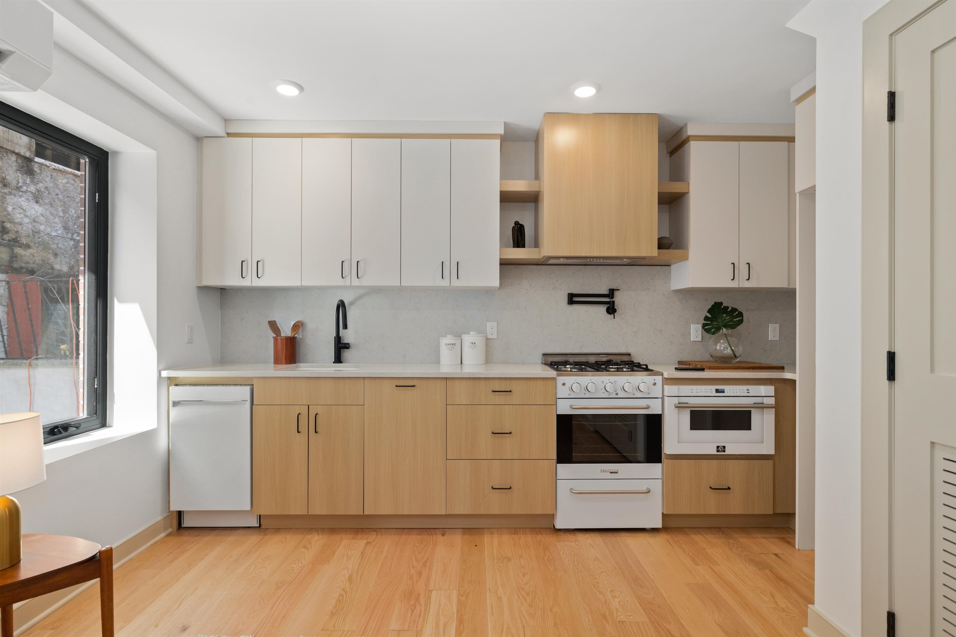 322 PRINCETON AVE