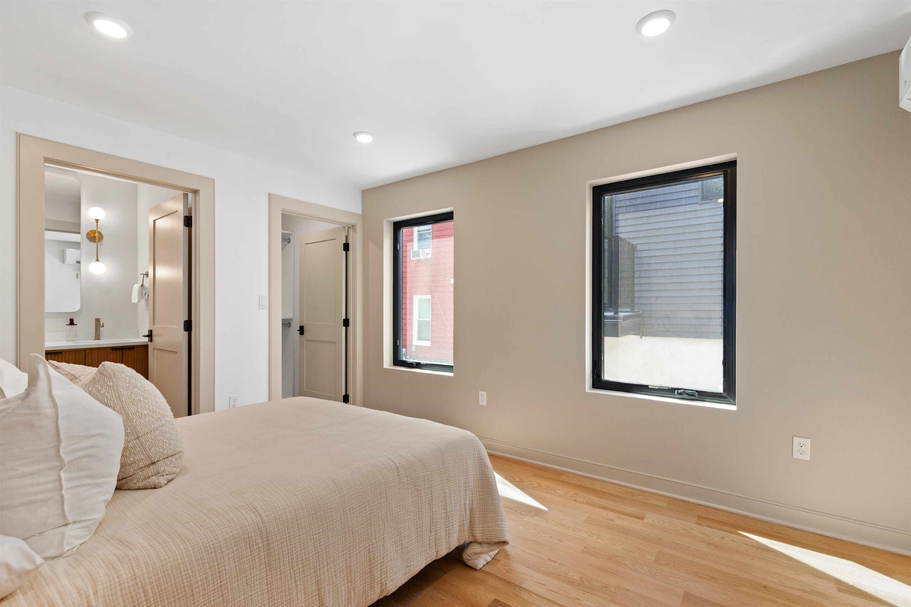 322 PRINCETON AVE