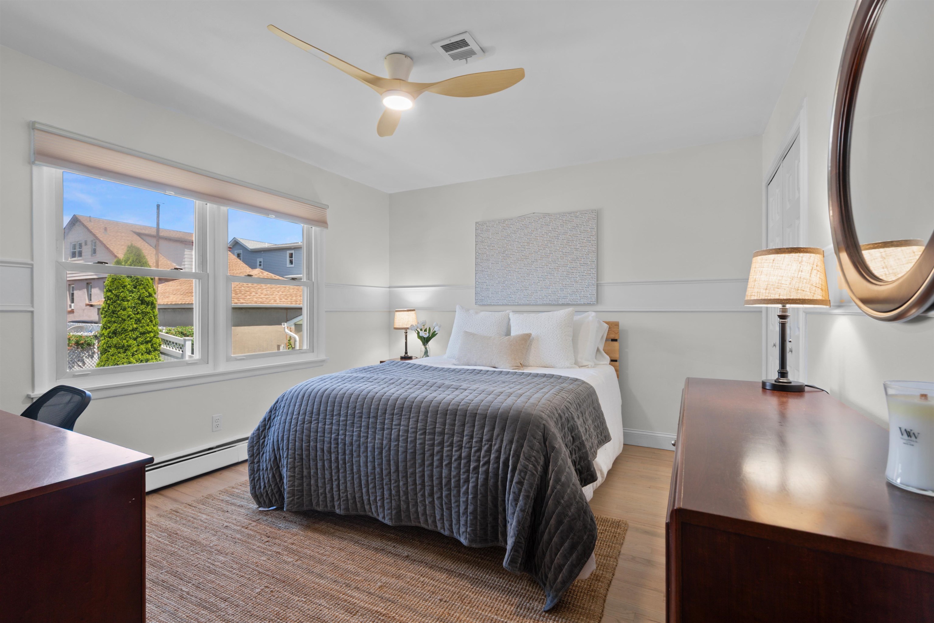 809 2ND ST Unit: 2