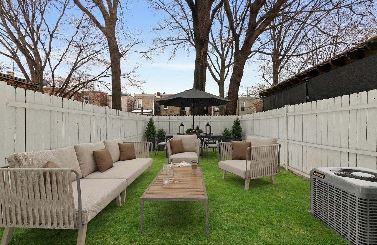 52 BRINKERHOFF ST