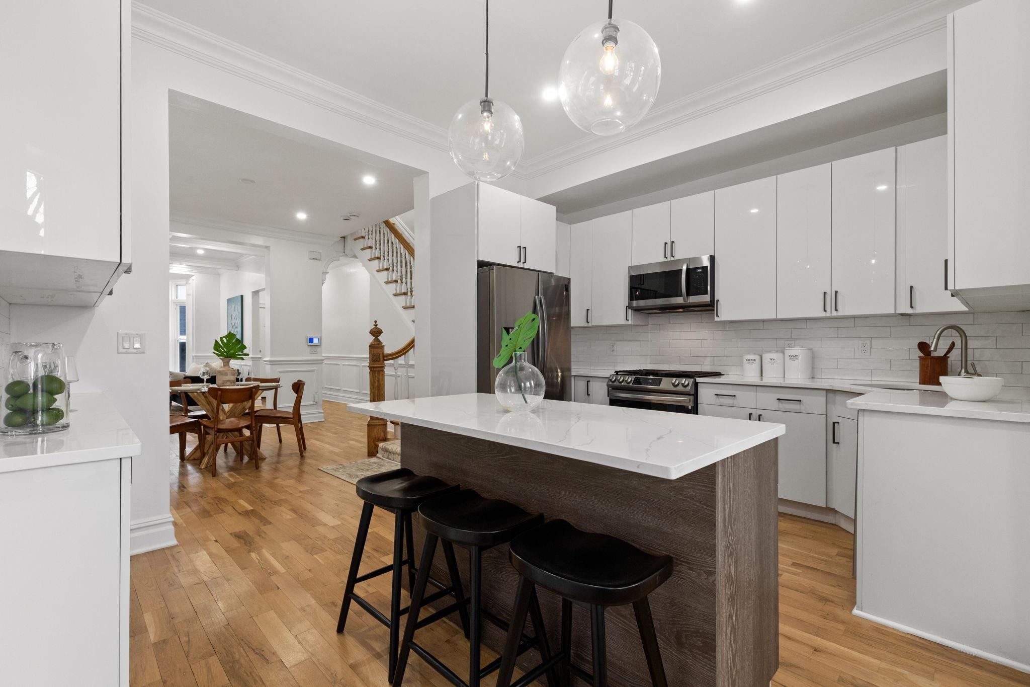 52 BRINKERHOFF ST