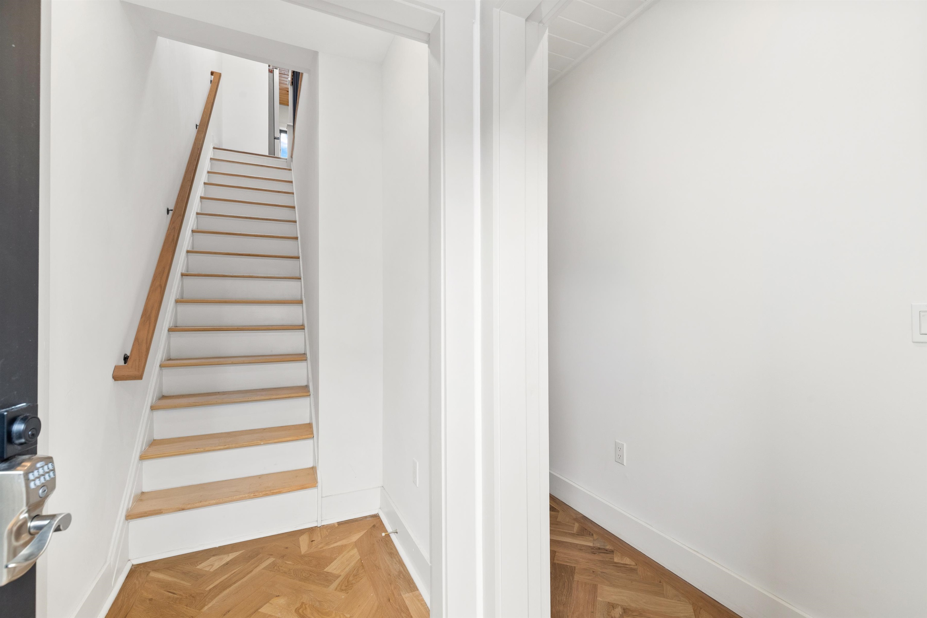297 NEW YORK AVE