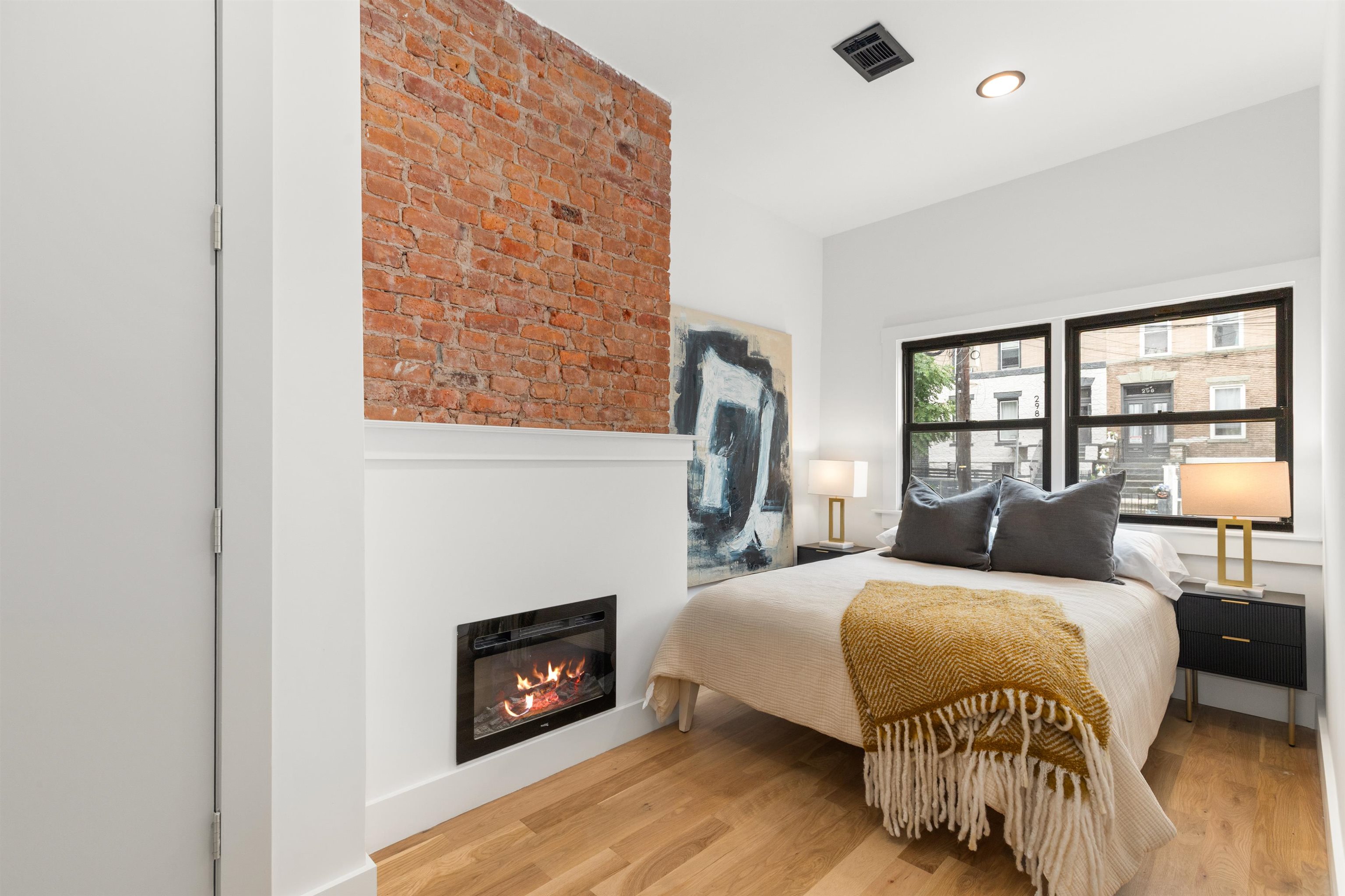 297 NEW YORK AVE