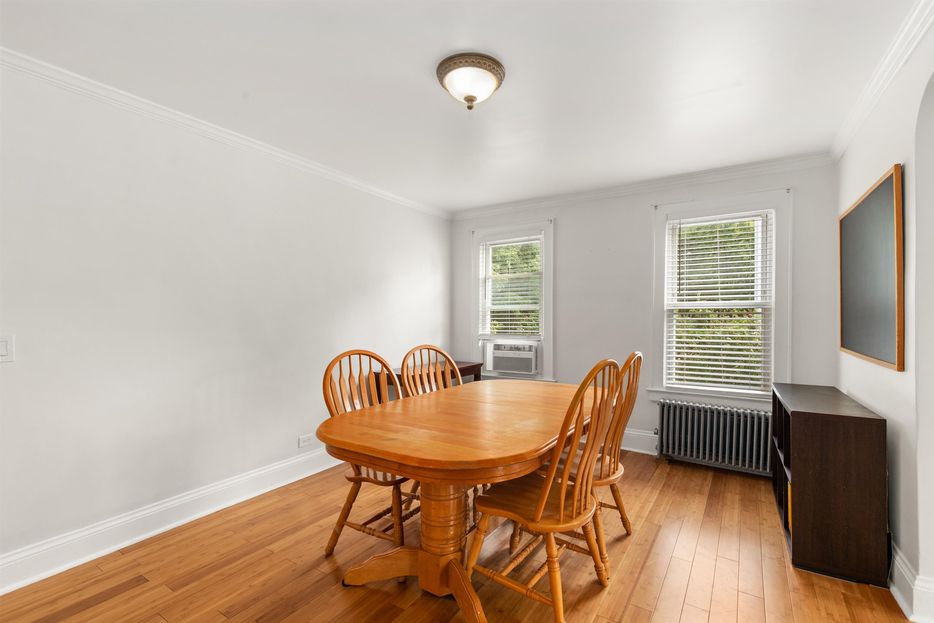 414 SADDLE RIVER RD
