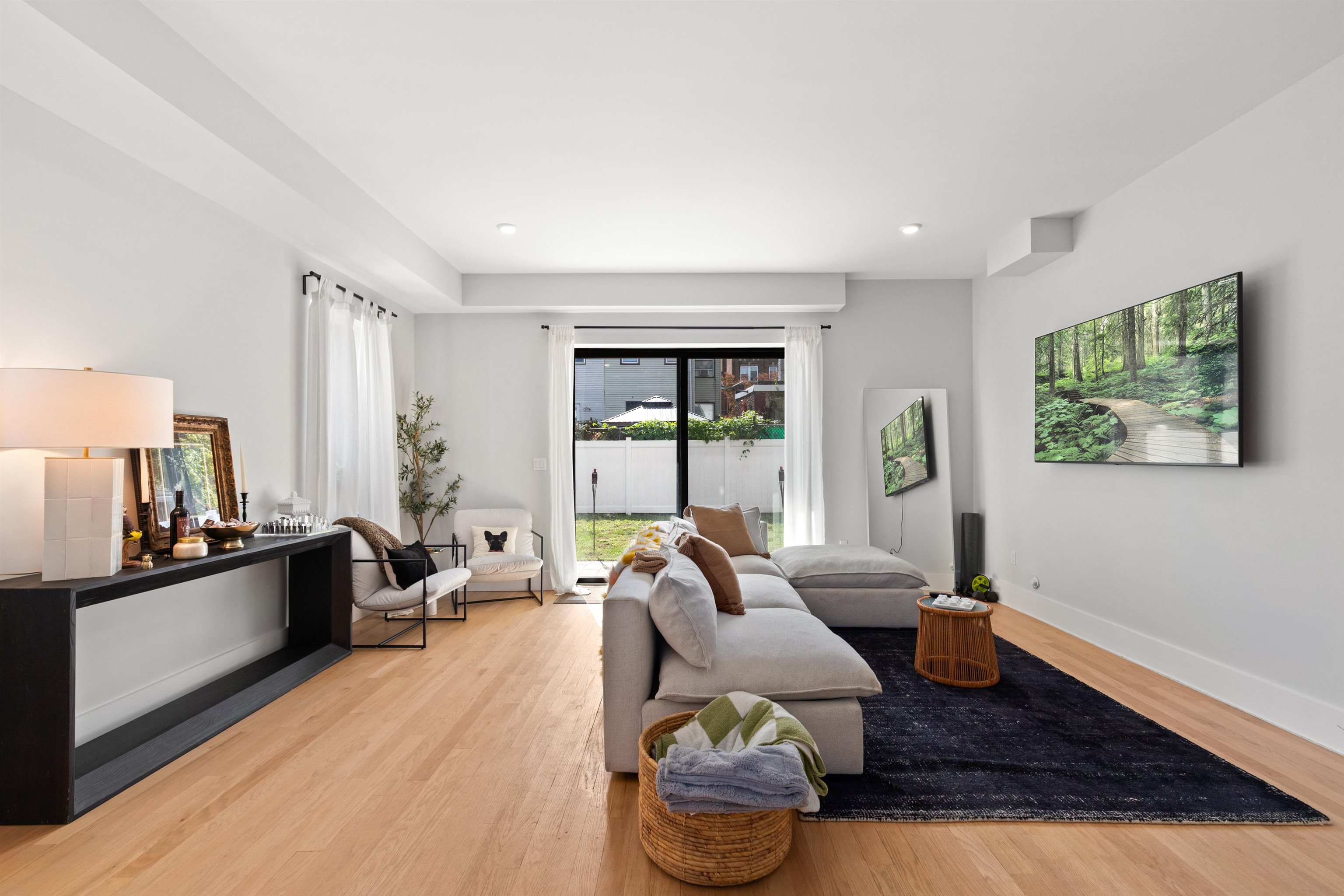 107 ORIENT AVE