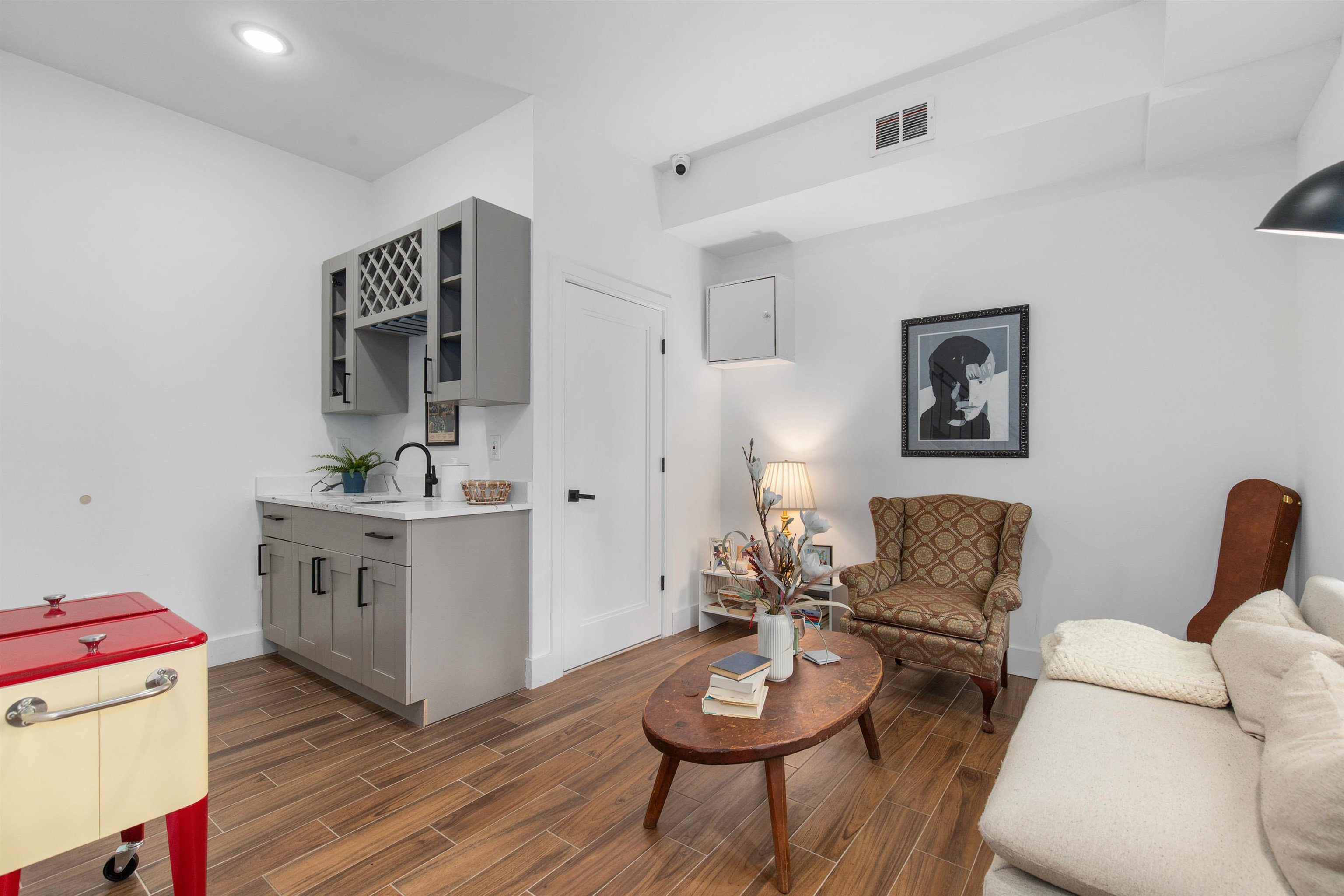 89 LINCOLN ST