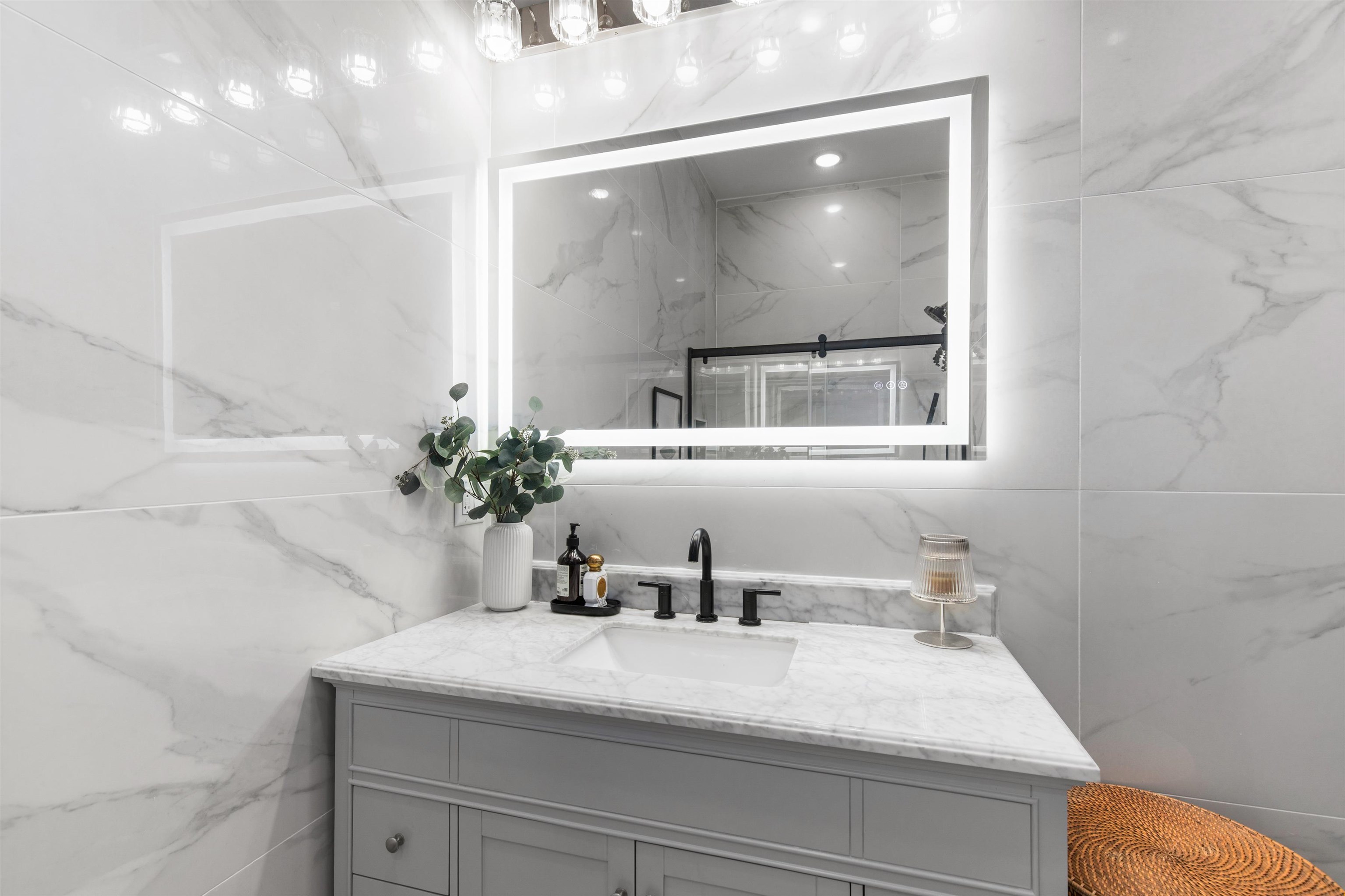 89 LINCOLN ST Unit: Townhouse