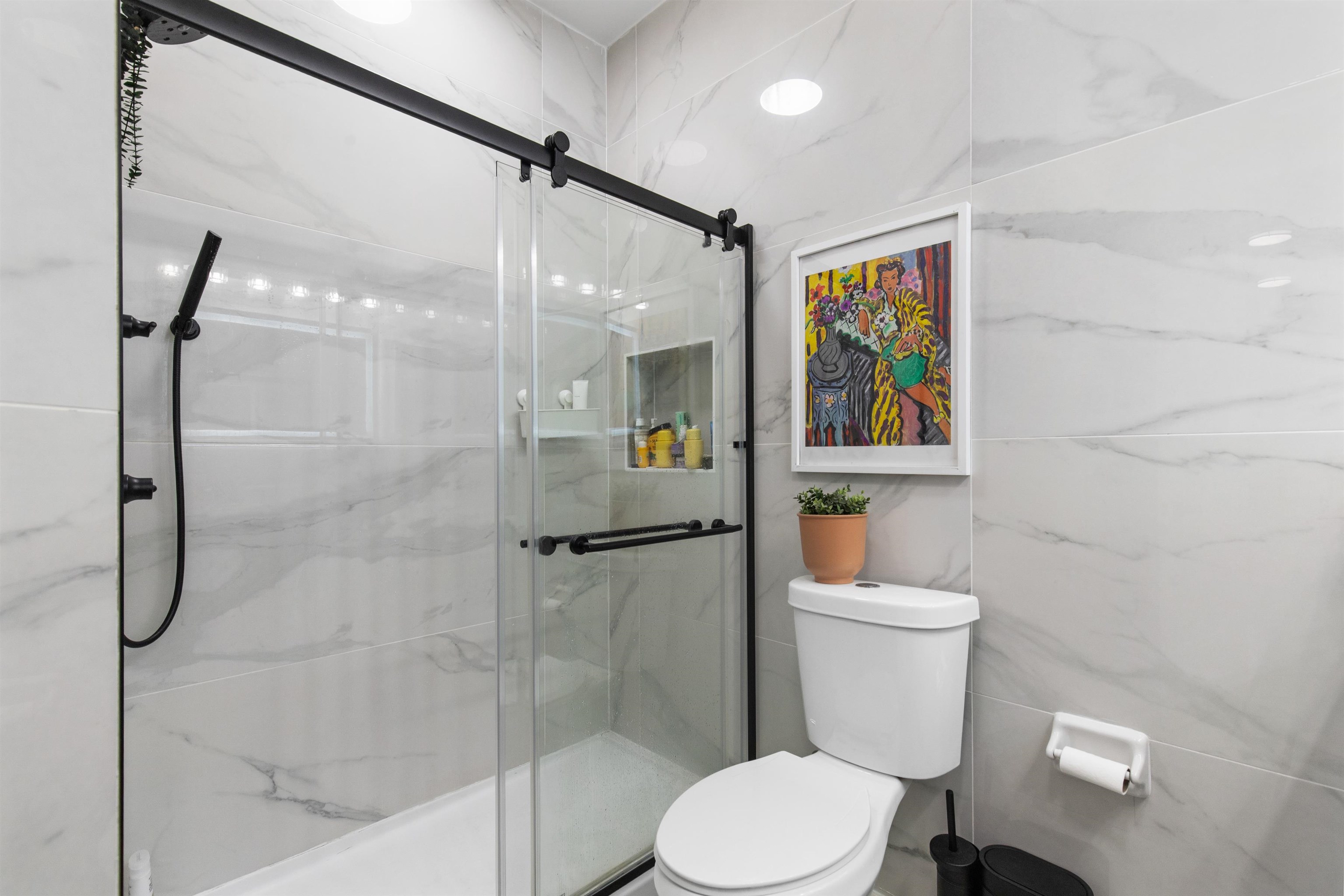 89 LINCOLN ST Unit: Townhouse