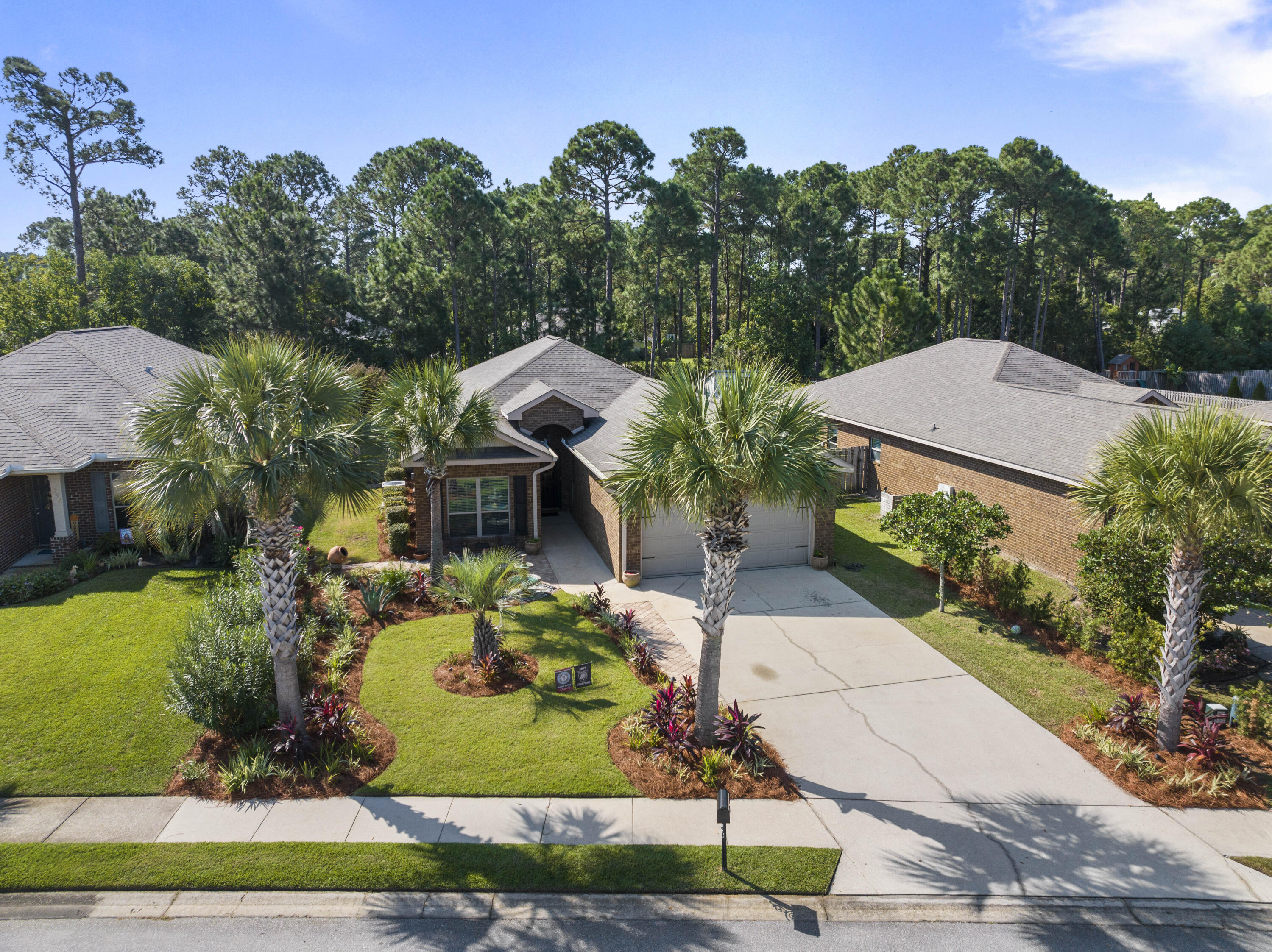 882 Cocobolo Drive