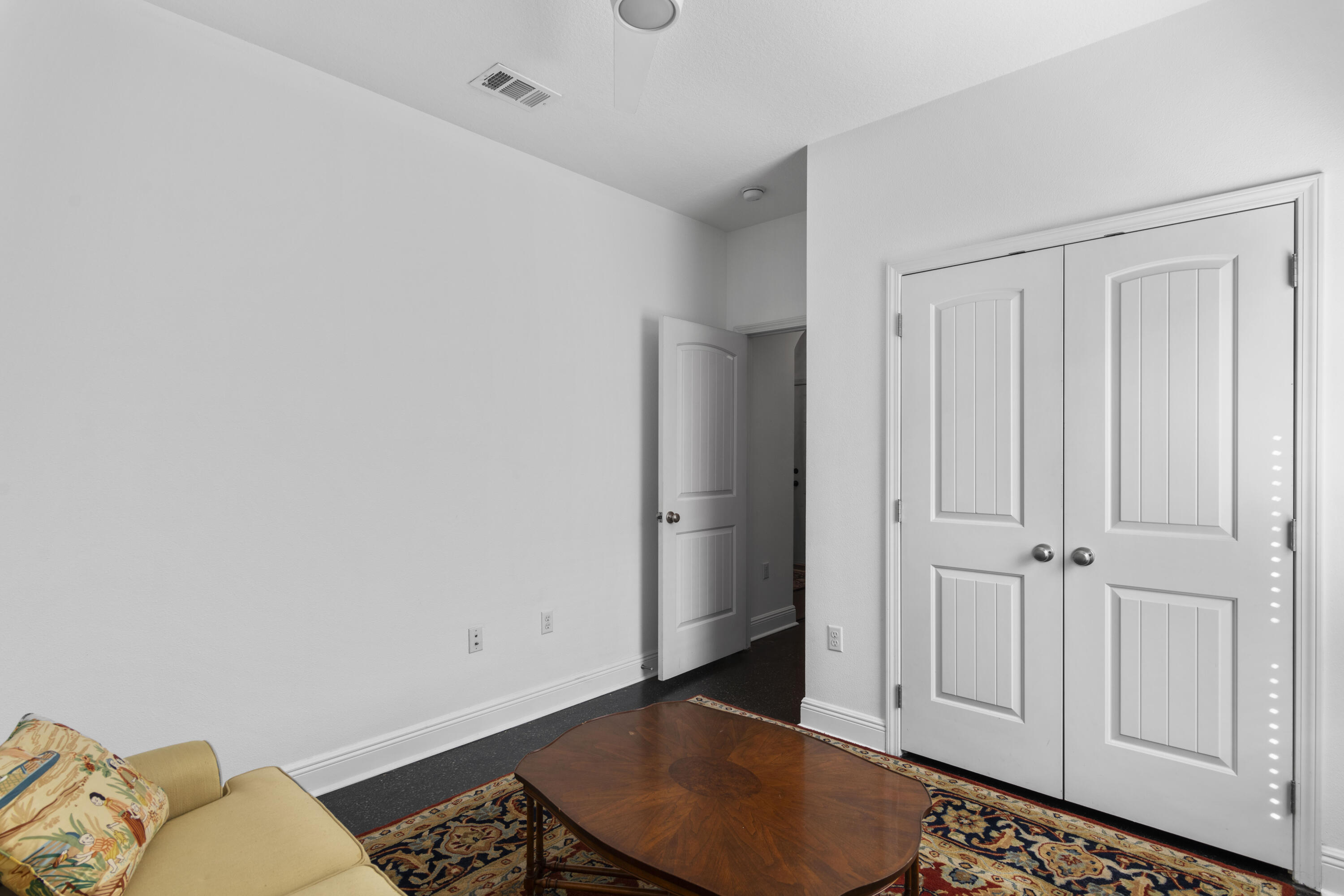 882 Cocobolo Drive