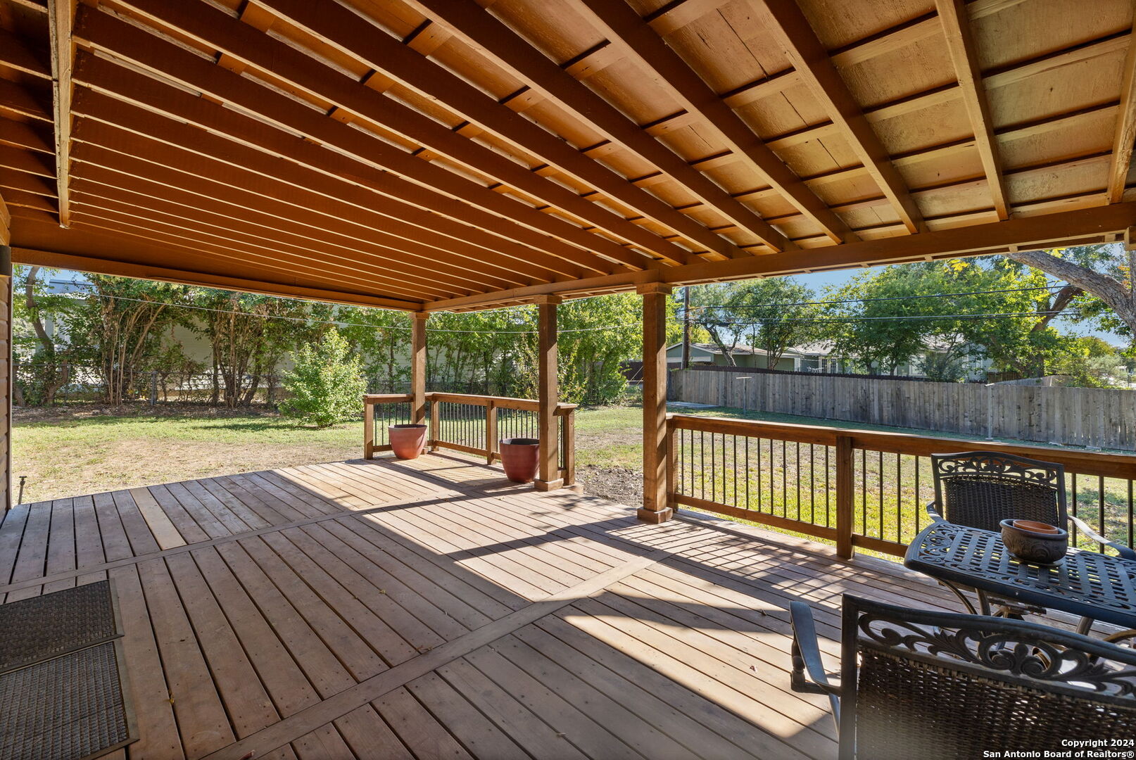 244 SEFORD DR