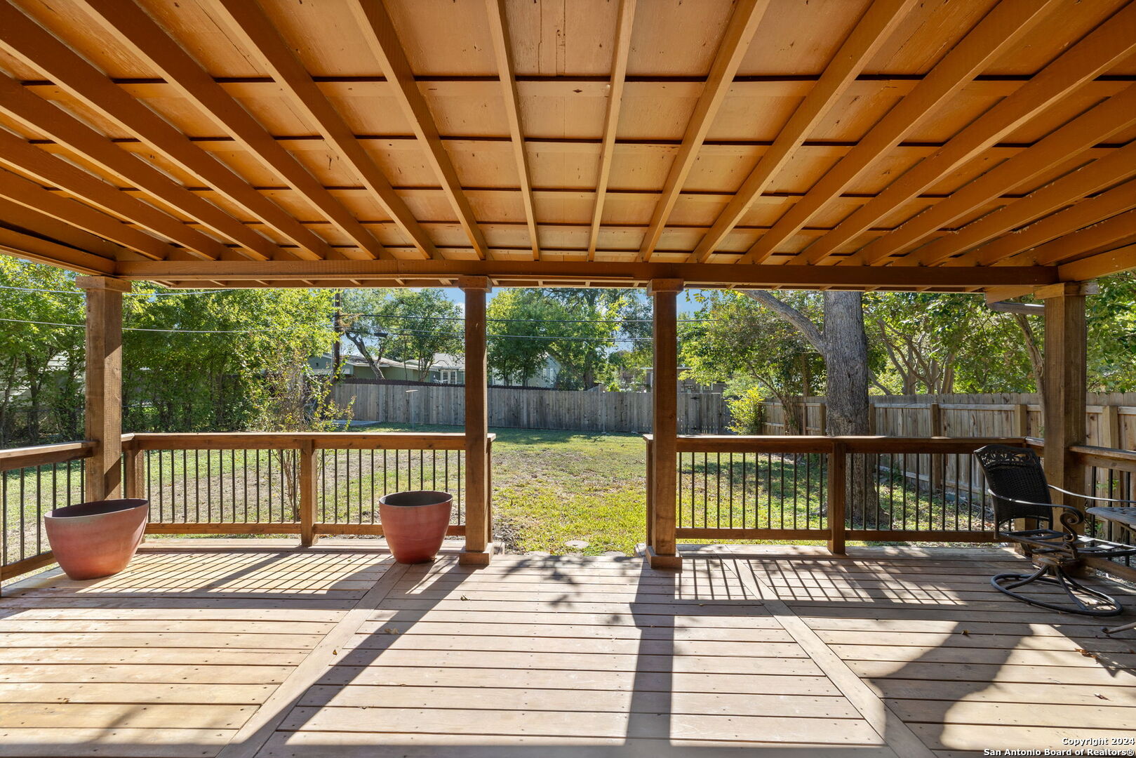 244 SEFORD DR