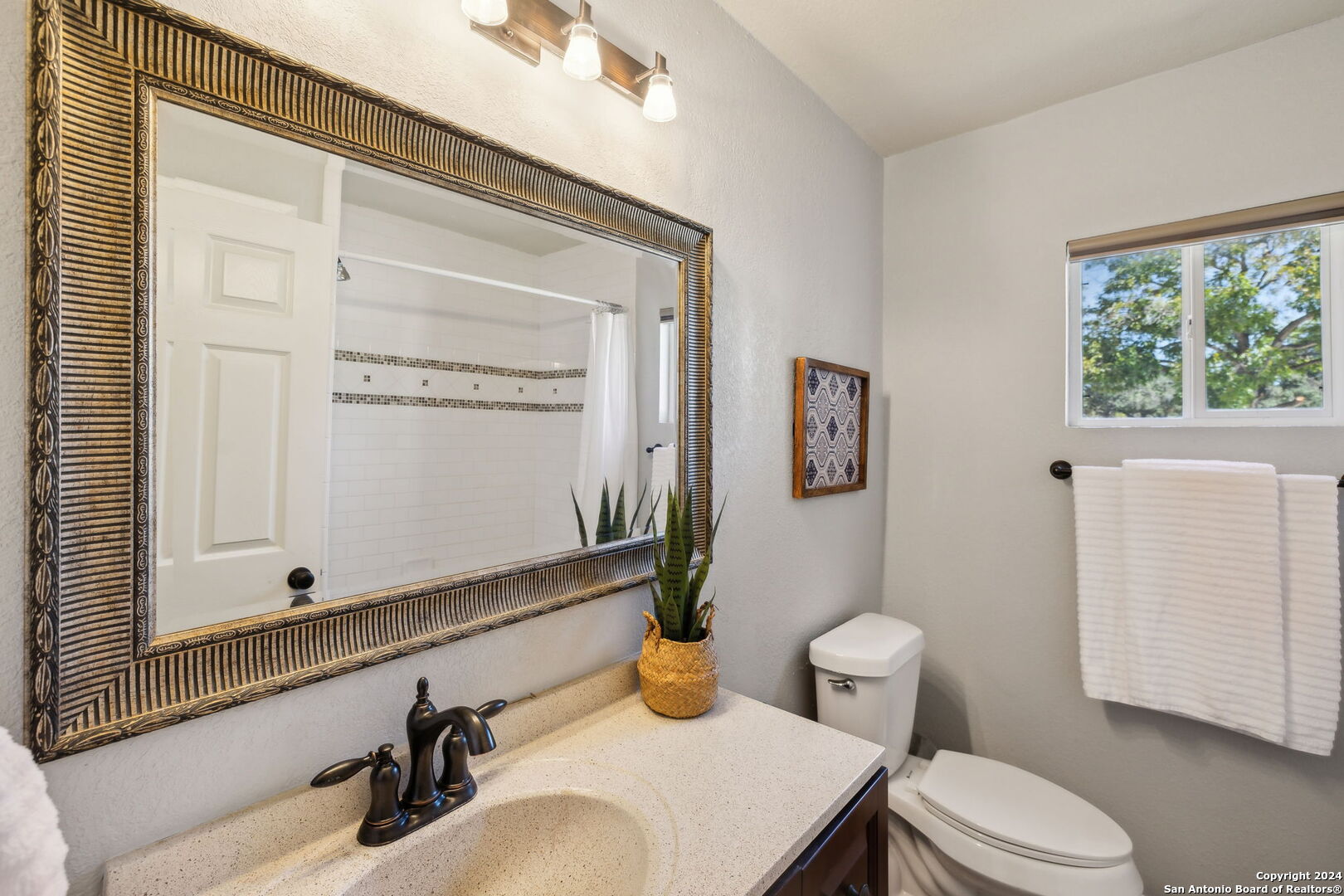 244 SEFORD DR