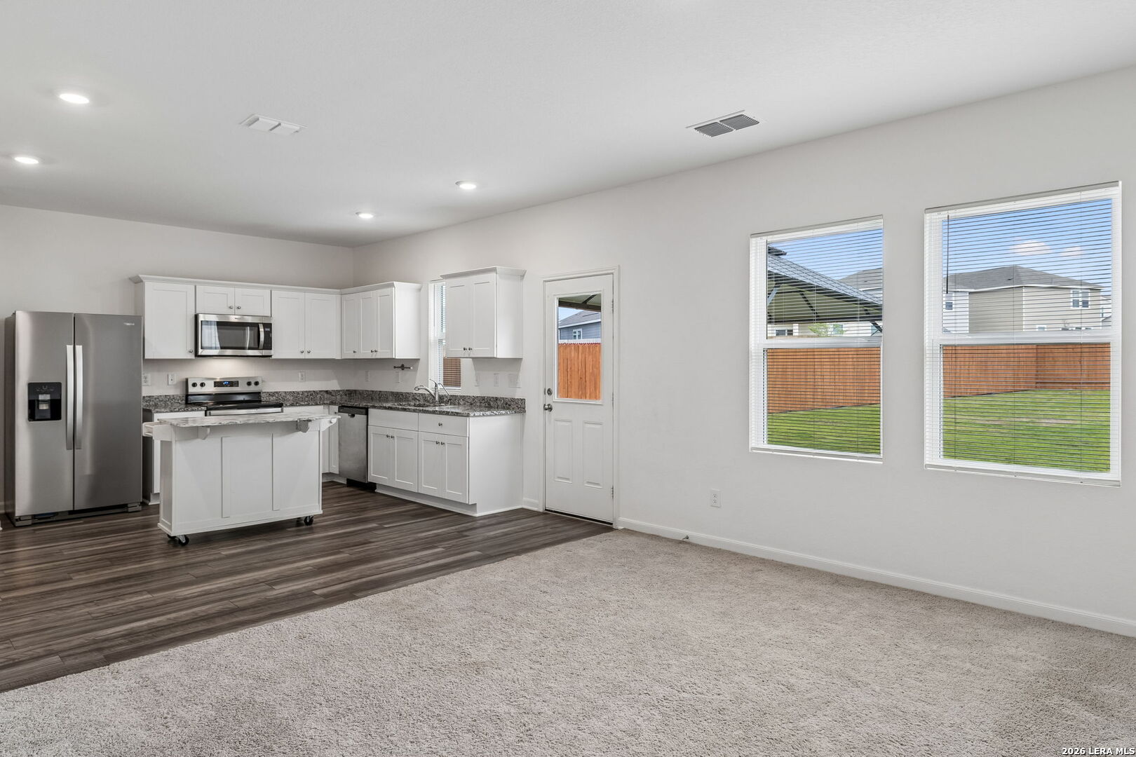5625 ROWAN RDG