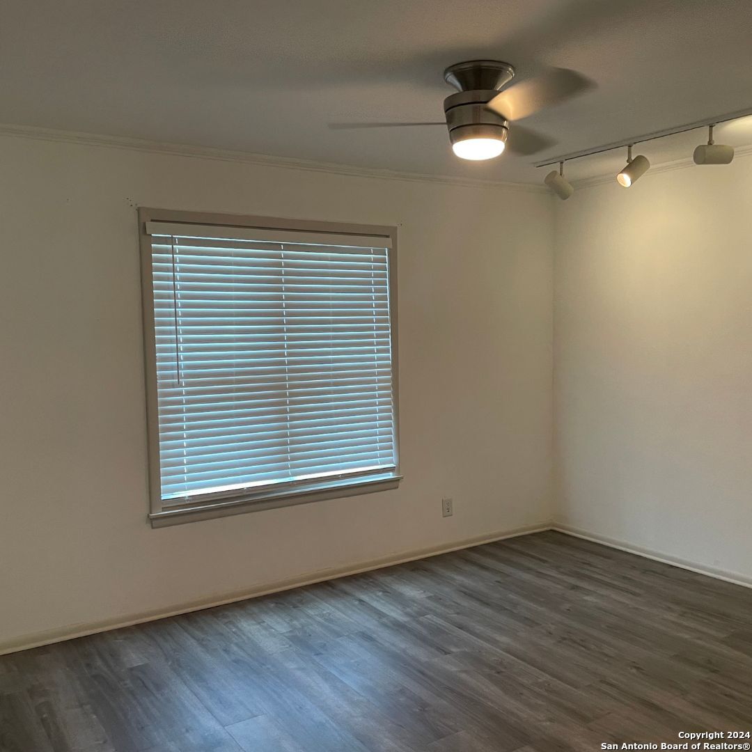 2300 NACOGDOCHES RD Unit: APT 203 A