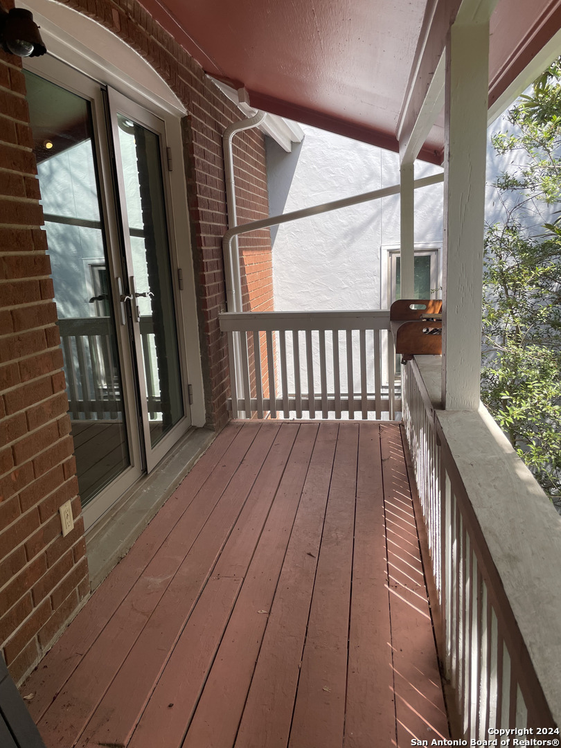 2300 NACOGDOCHES RD Unit: APT 203 A