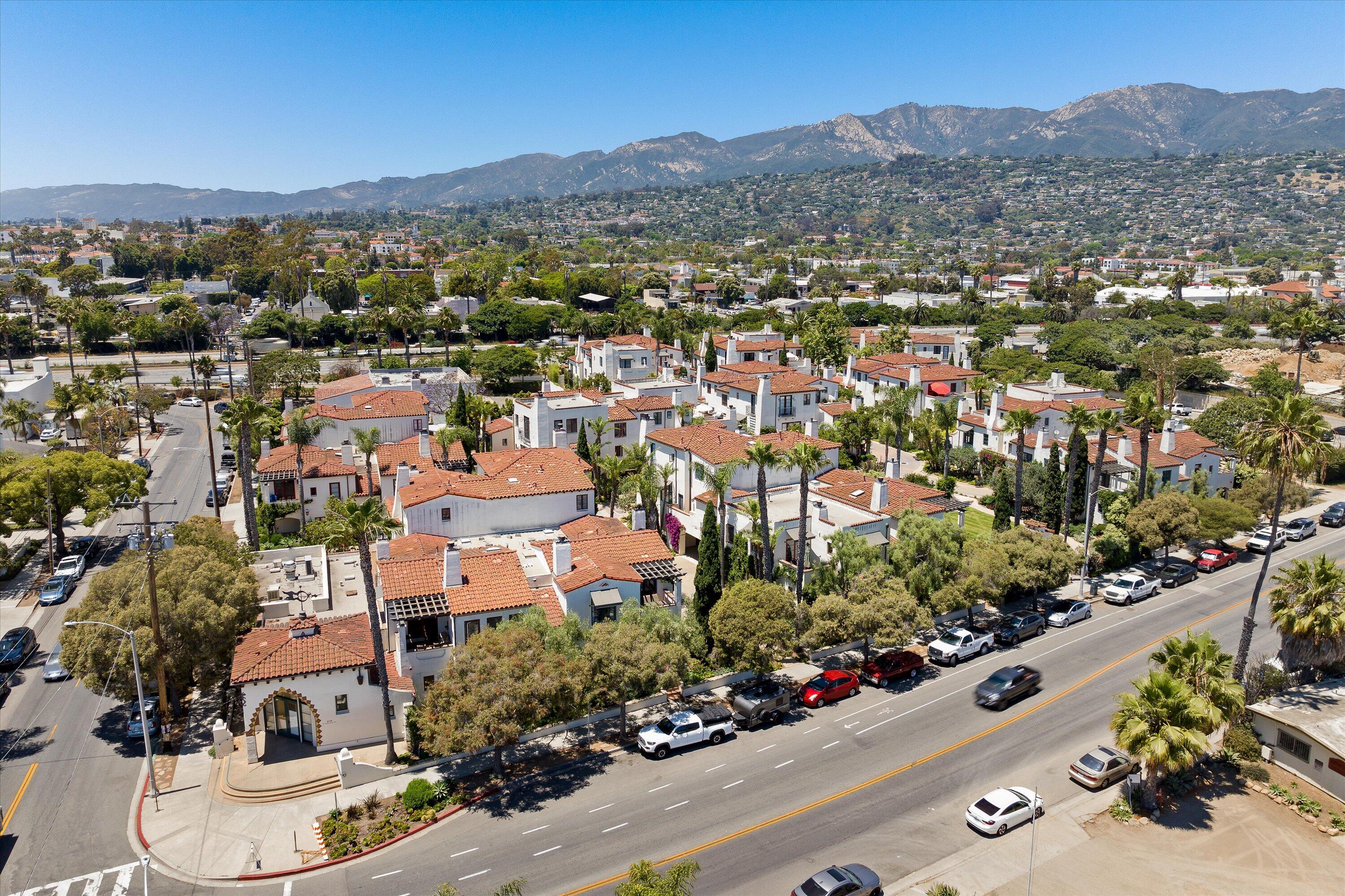 218 Santa Barbara Street Unit: B