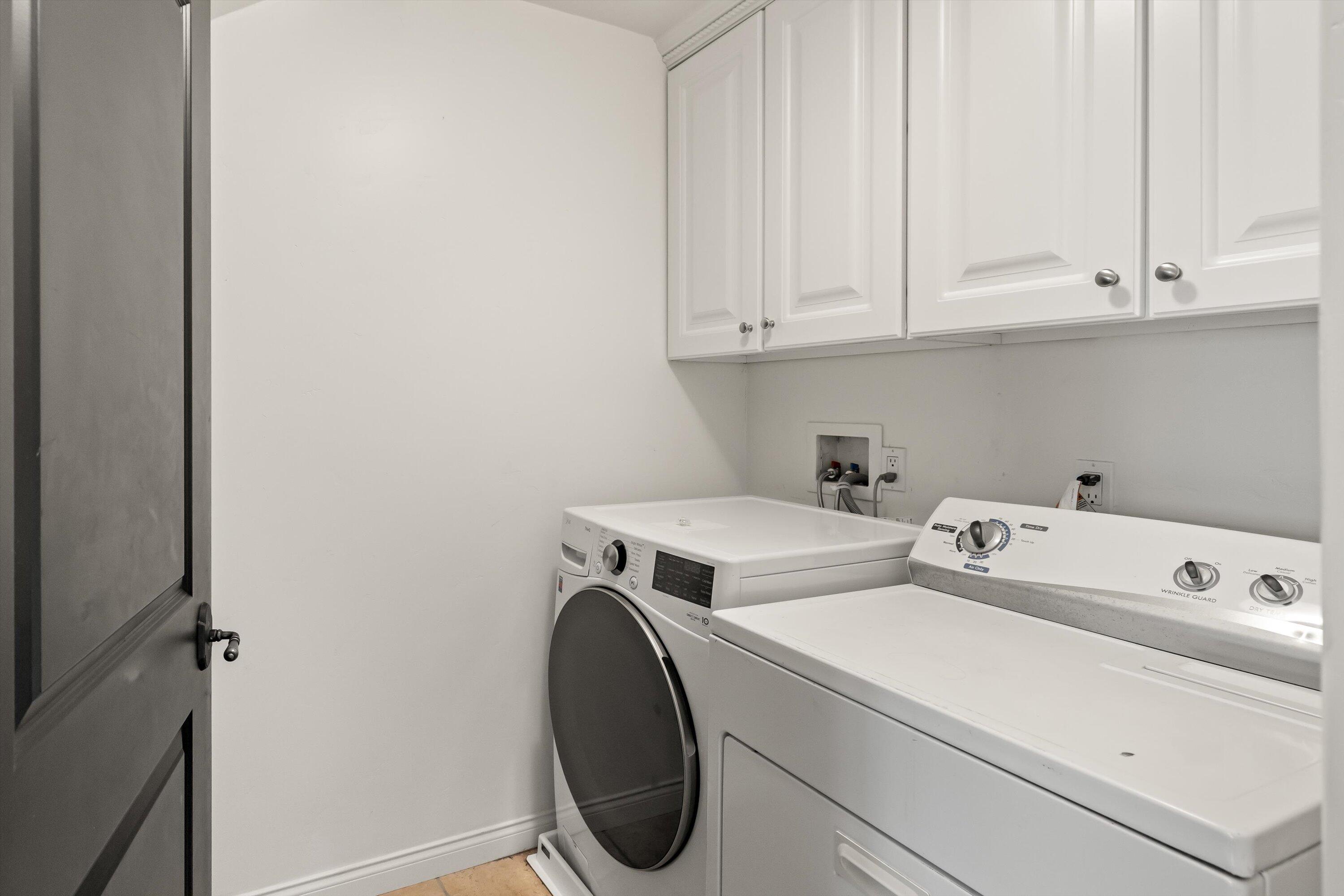 218 Santa Barbara Street Unit: B
