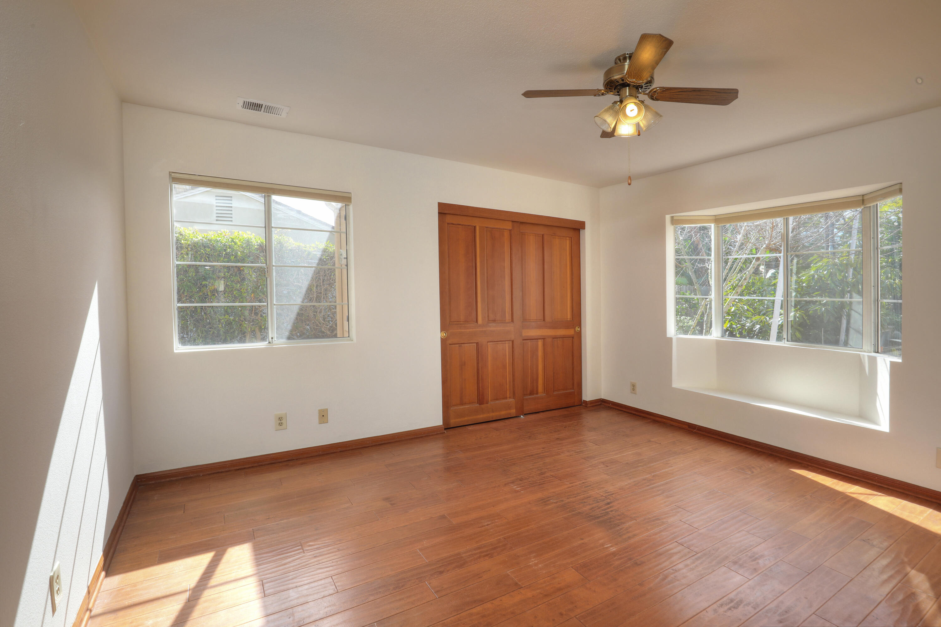 129 San Clemente Avenue