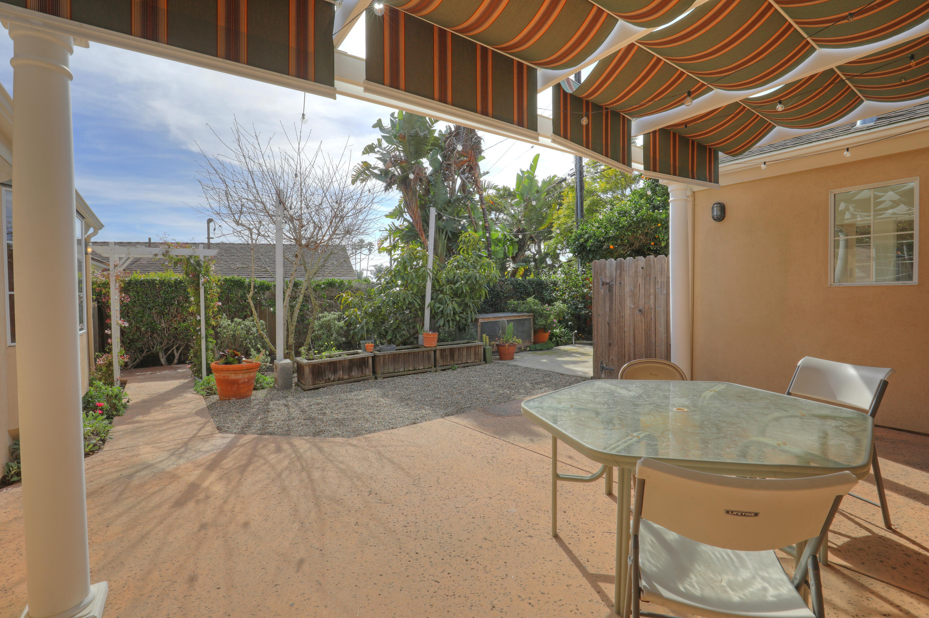 129 San Clemente Avenue