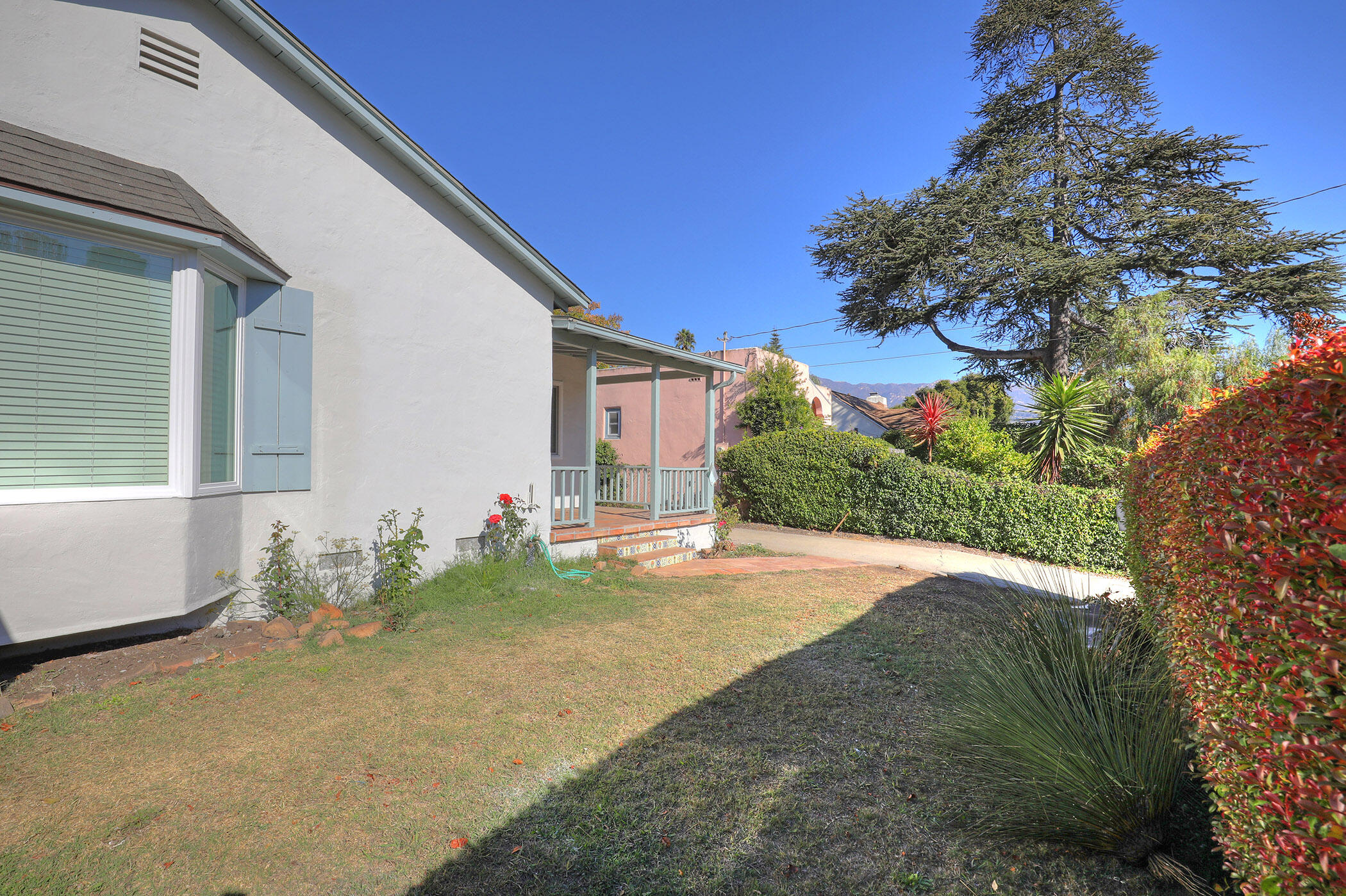 828 Alberta Avenue