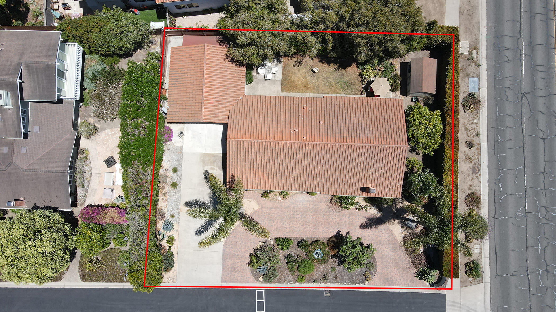 2110 Cliff Drive