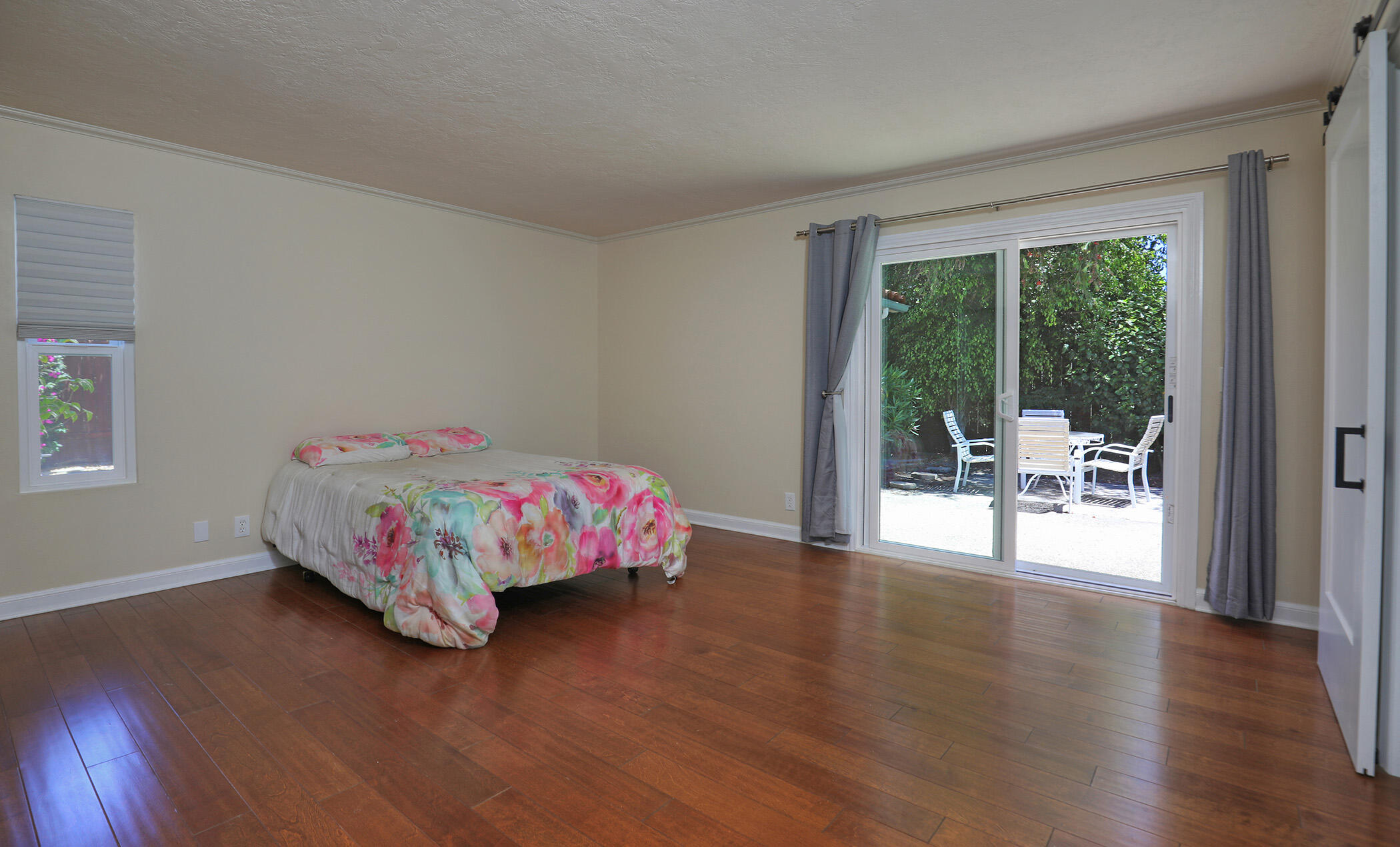 2110 Cliff Drive