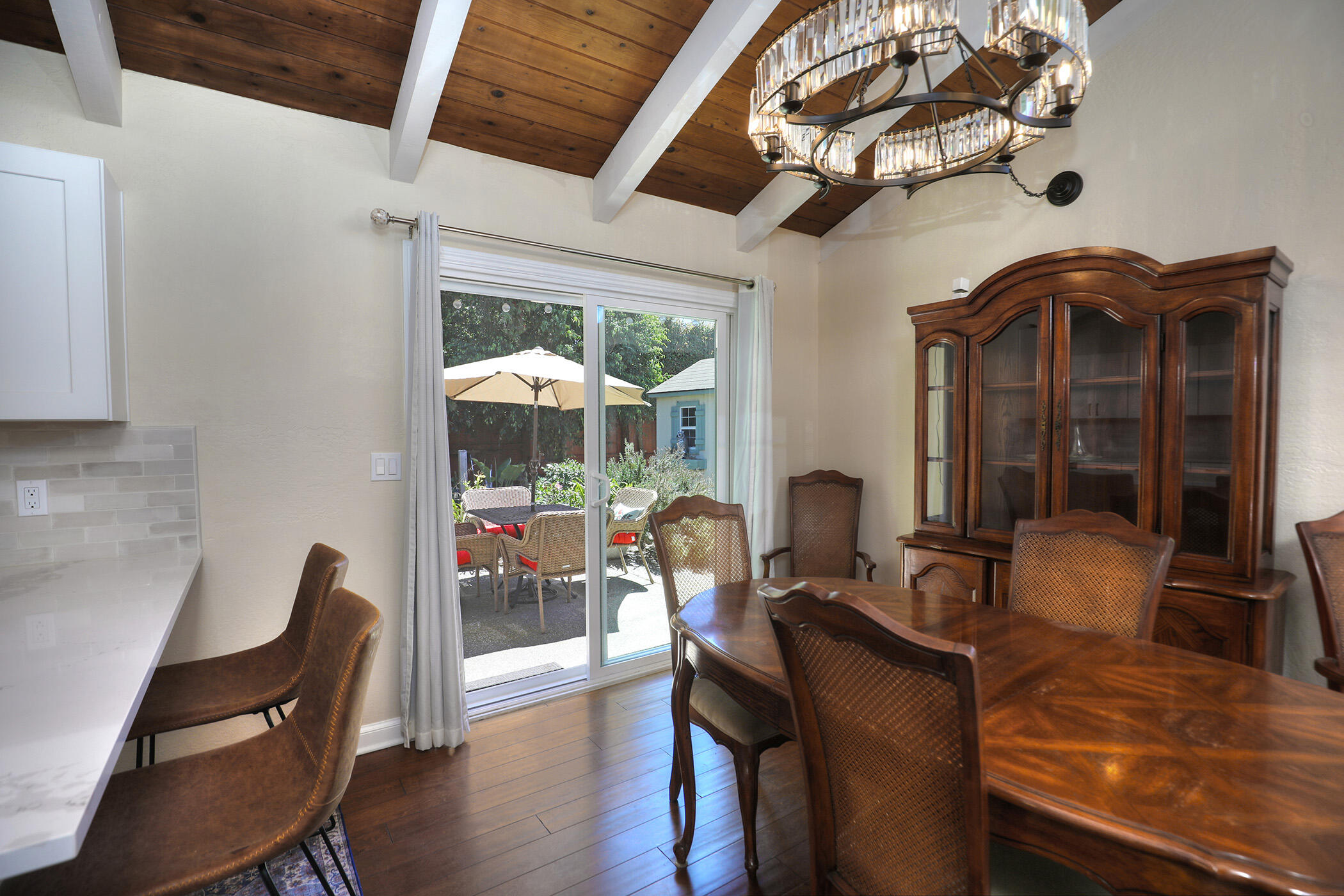 2110 Cliff Drive