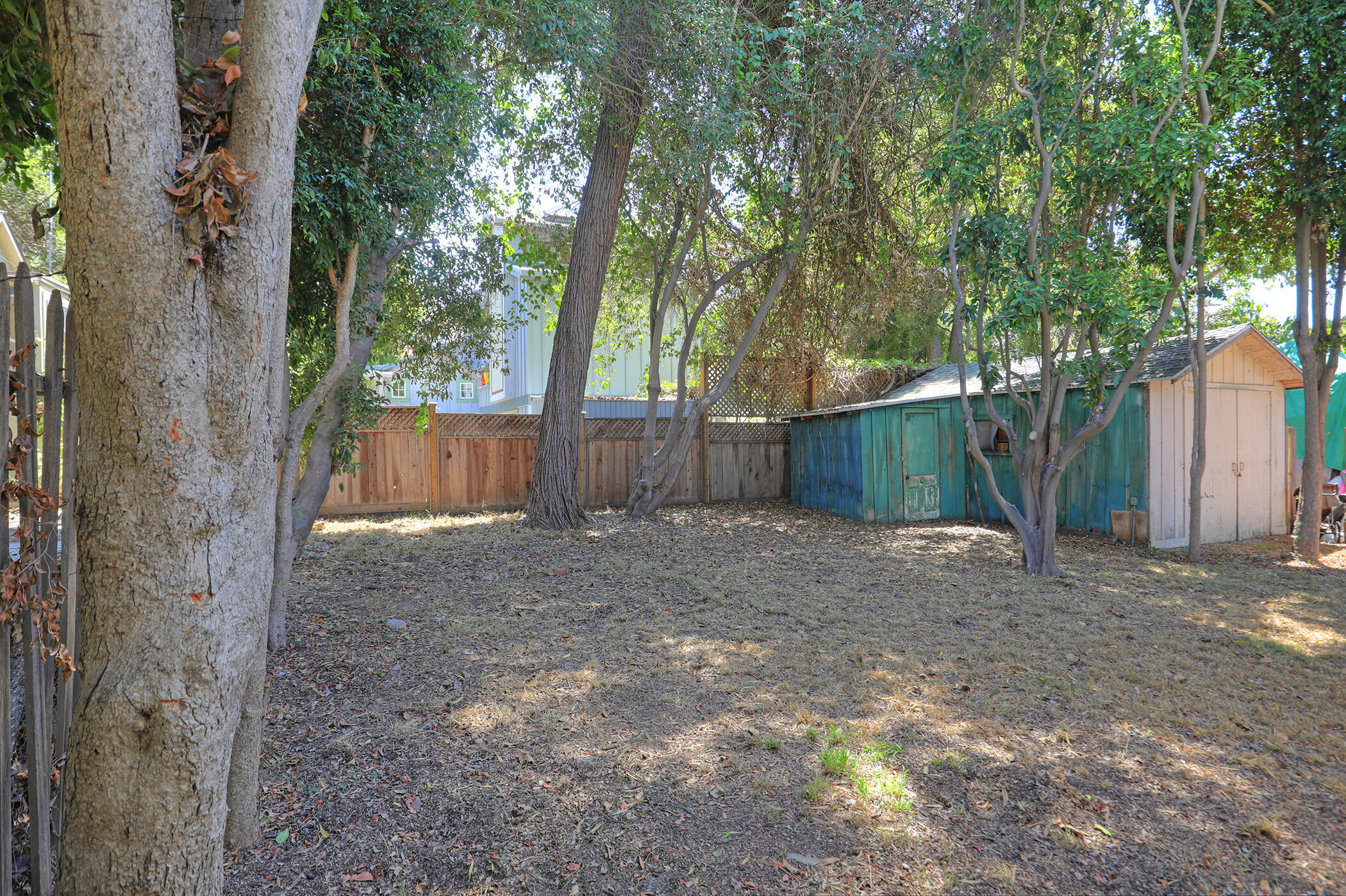 117 W Valerio Street