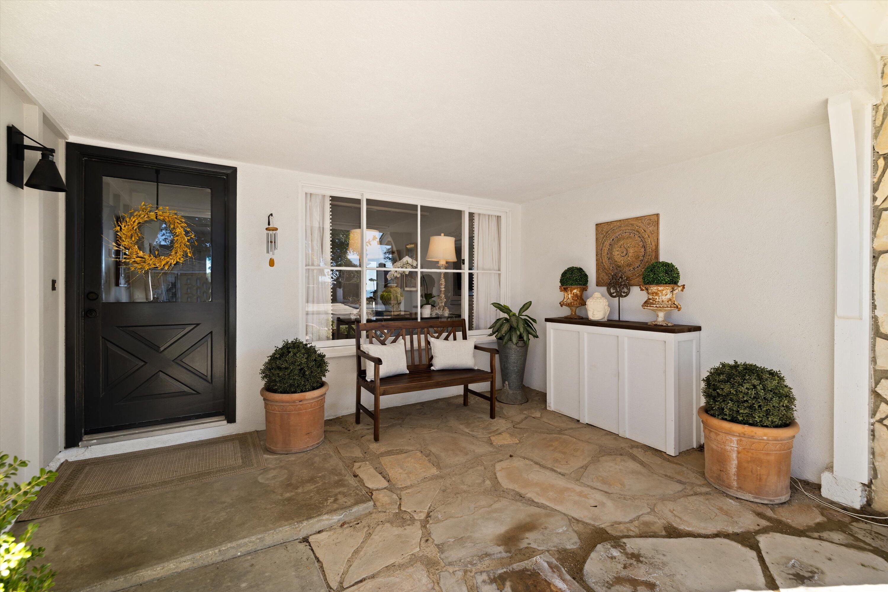 630 Litchfield Lane