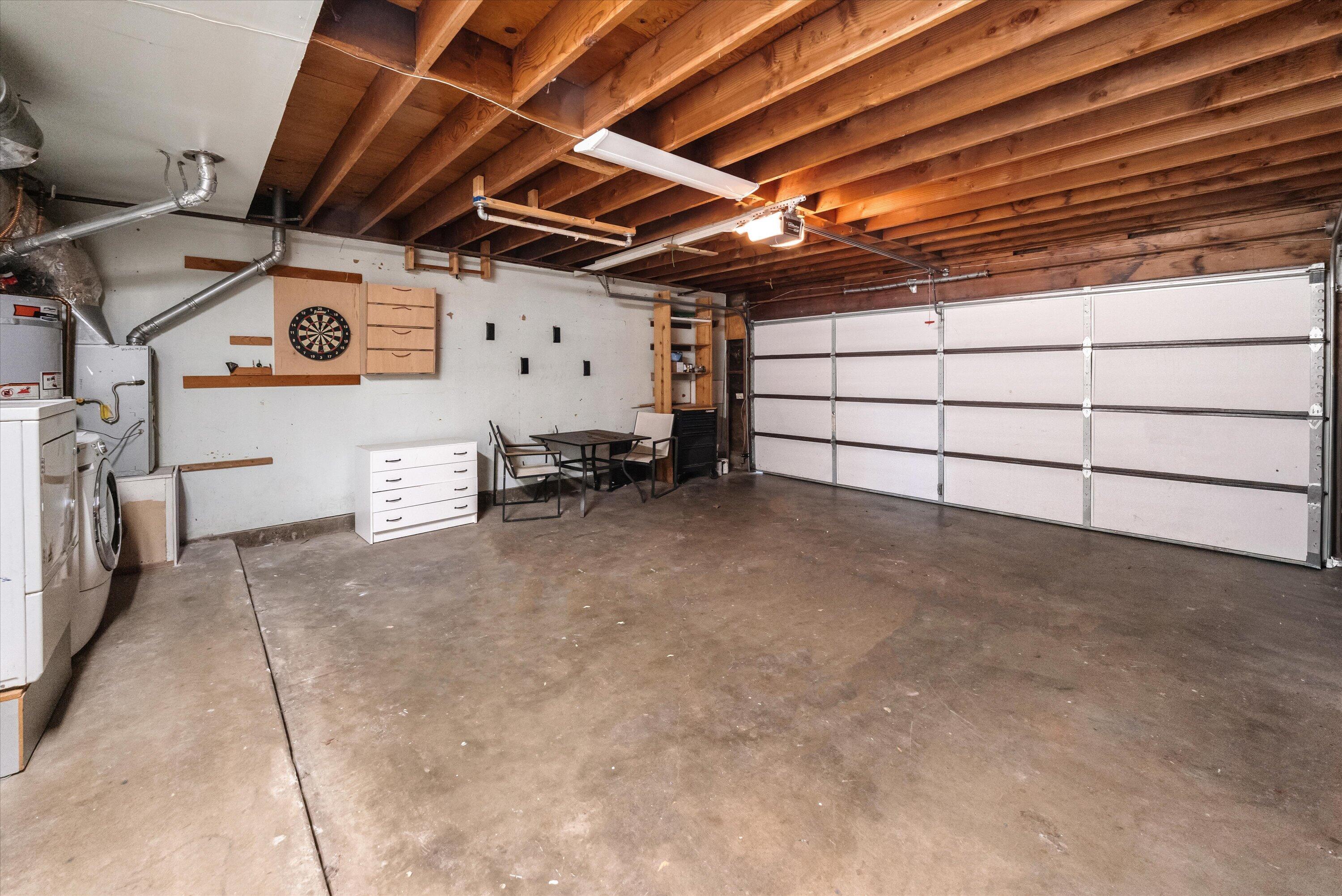 5053 Rhoads Avenue Apt F