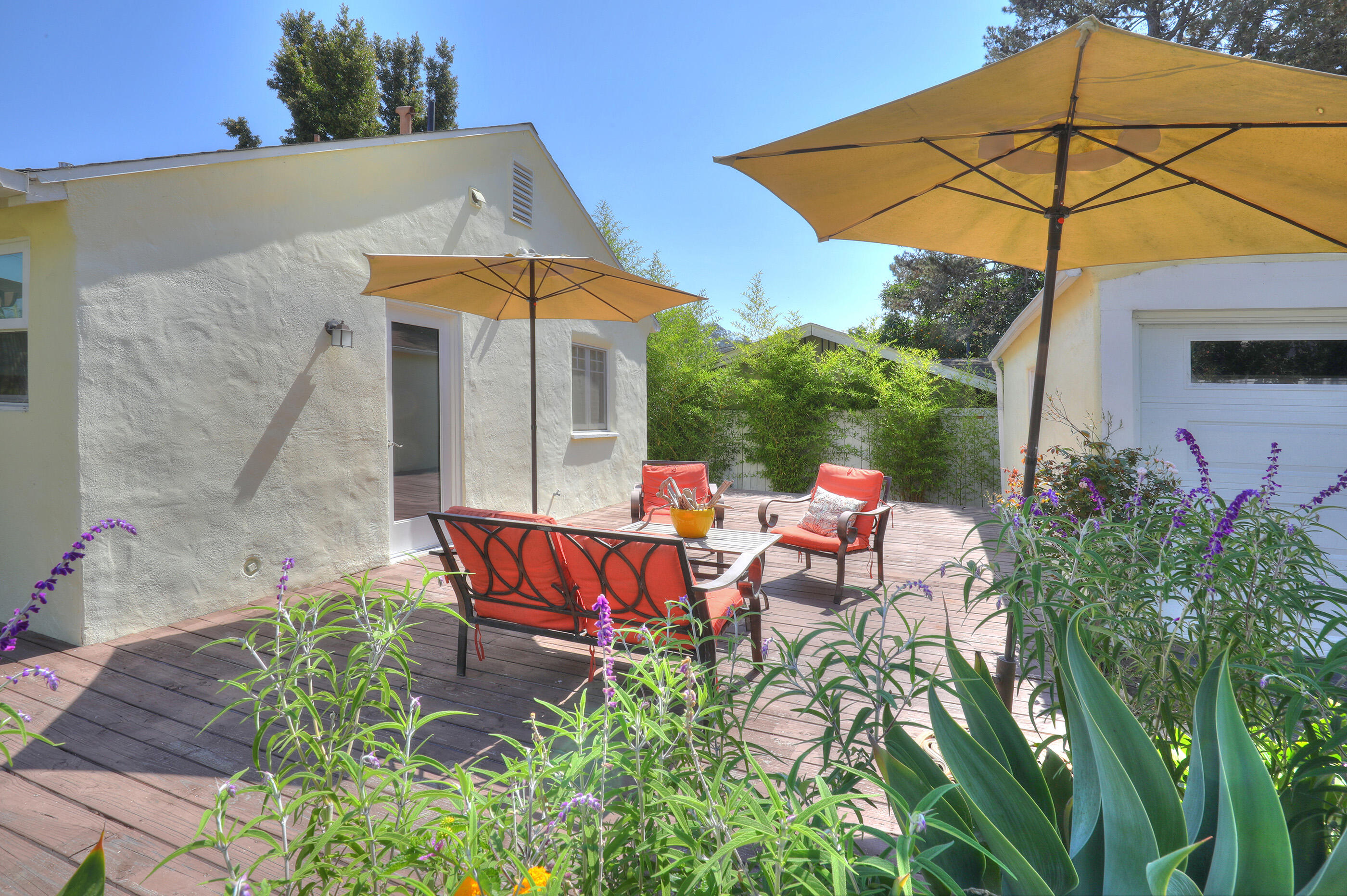 1425 Mountain Avenue