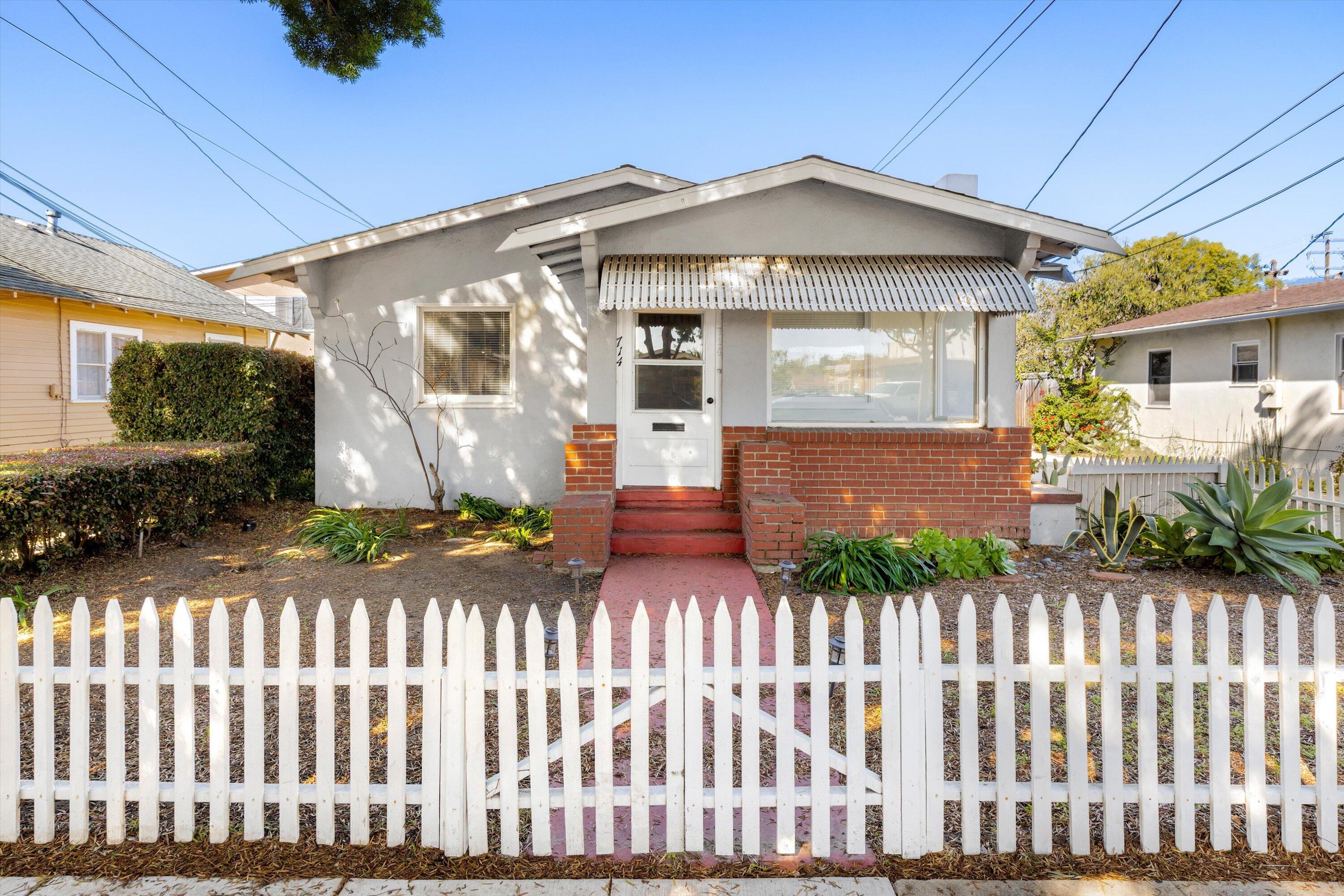 714 W Sola Street